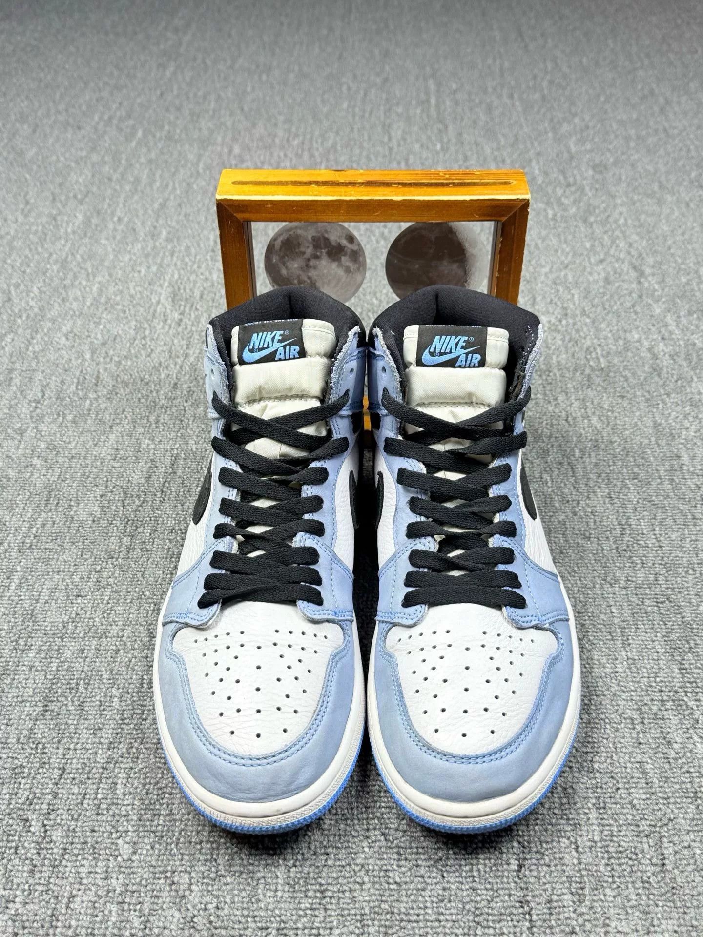 Nike Nike AJ1 Blue Lowtop Sneakers 10 Men Size US 10 / EU 43 - 4 Thumbnail