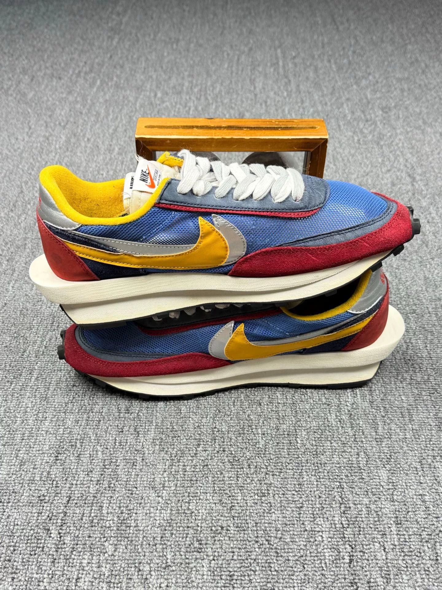 Sacai Sacai Blue Lowtop Sneakers 11 Men Size US 11 / EU 44 - 3 Thumbnail