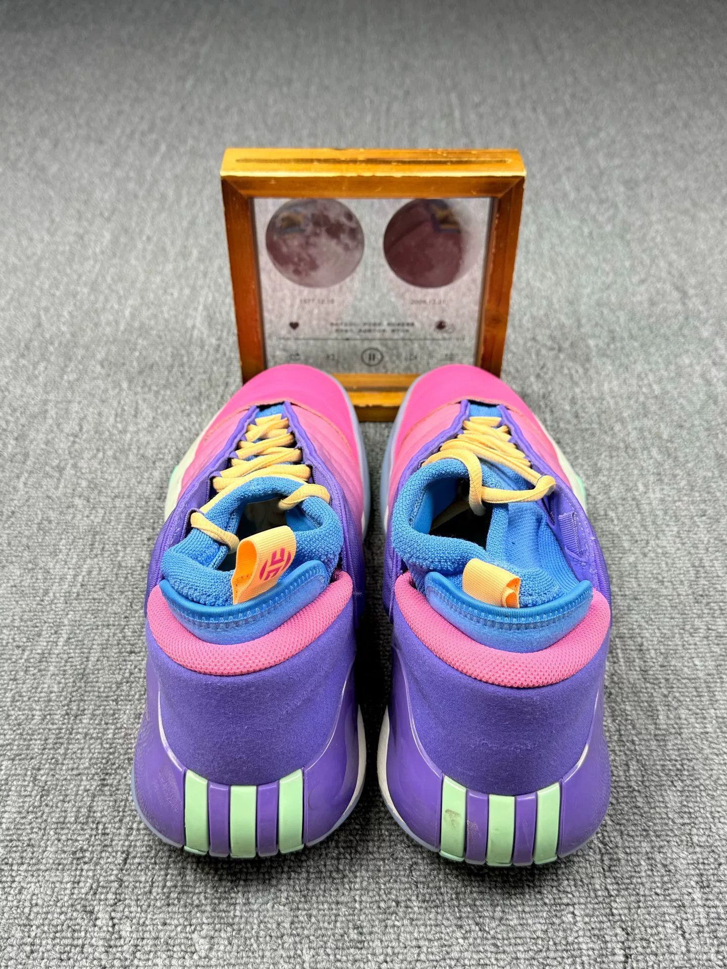 Adidas Adidas Rainbow Multi Lowtop Sneakers 14 Men Size US 14 / EU 47 - 5 Thumbnail