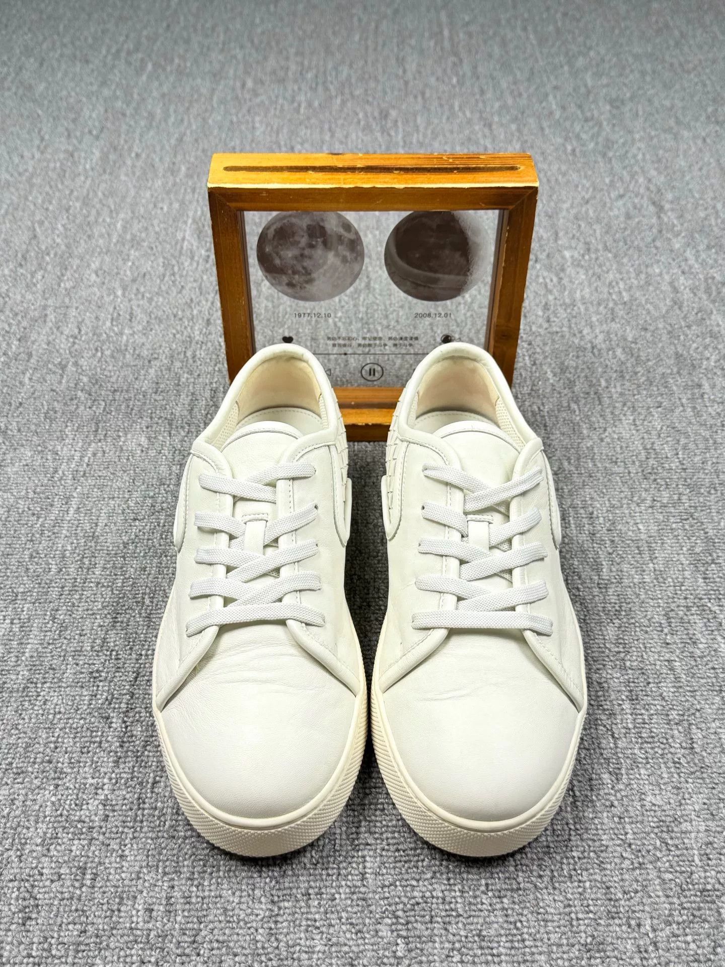 Bottega Veneta Bottega Veneta White Lowtop Sneakers 7 Men Size US 7 / EU 40 - 4 Thumbnail