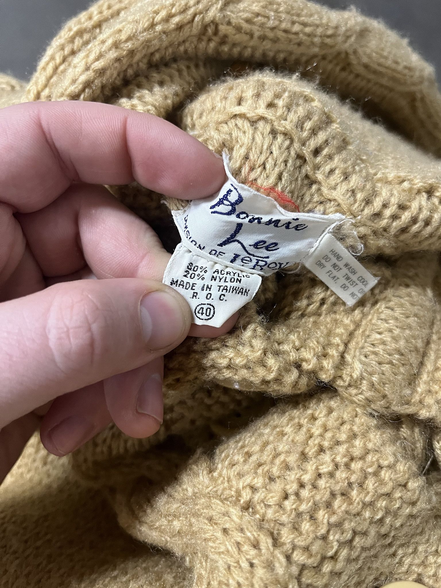 Carhartt × Vintage Vintage 1980s Cableknit Hooded Cardigan Sweater Size 40 Size US S / EU 44-46 / 1 - 2 Thumbnail