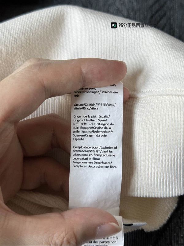 Loewe LOEWE FW22 Men's Beige Logo Hoodie Size US XS / EU 42 / 0 - 6 Thumbnail