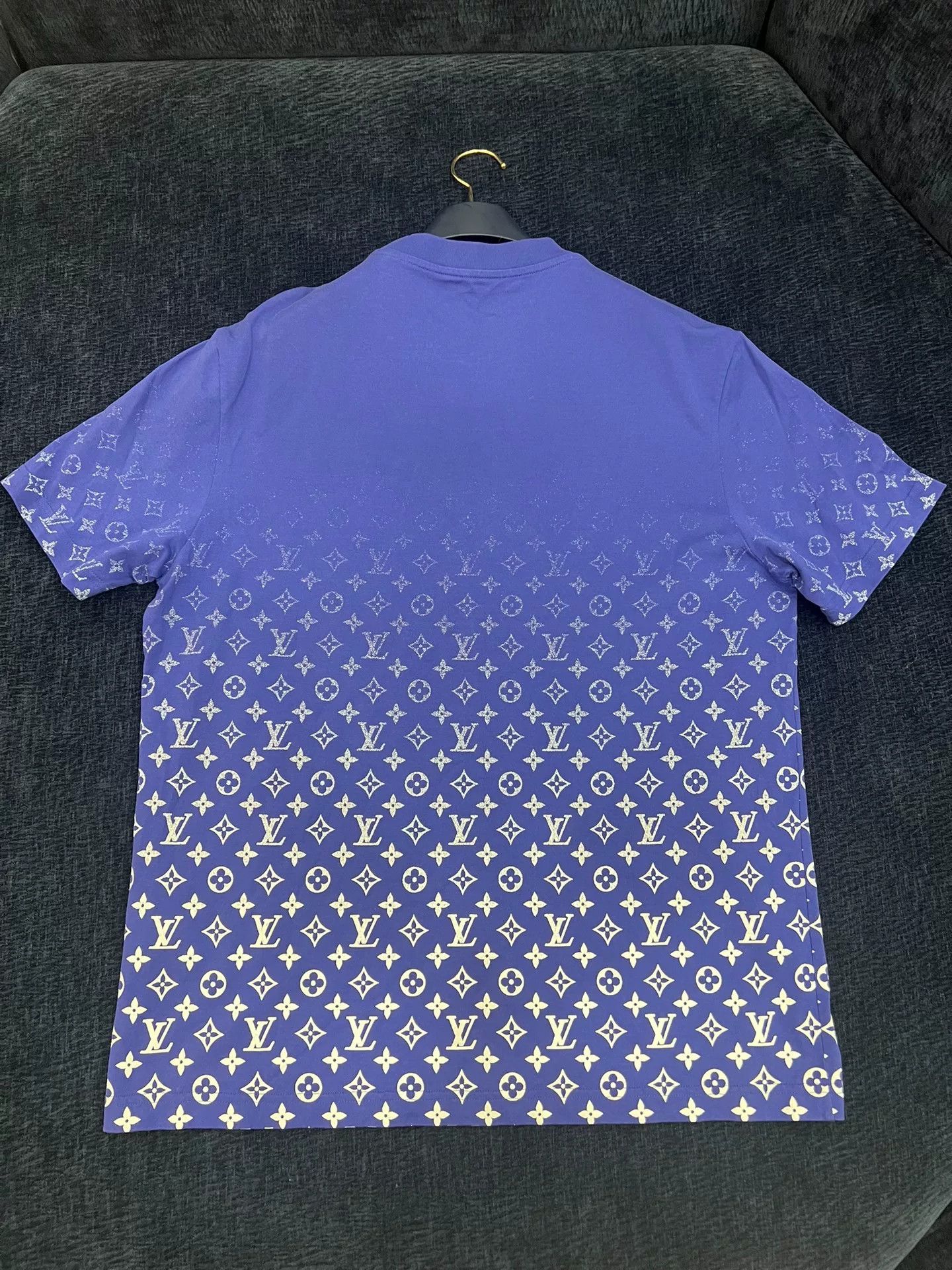 Louis Vuitton Louis Vuitton LV Monogram Gradient Short-Sleeve Size US XL / EU 56 / 4 - 2 Thumbnail