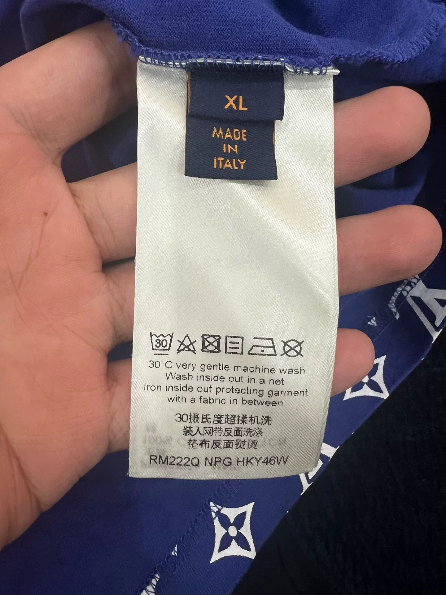 Louis Vuitton Louis Vuitton LV Monogram Gradient Short-Sleeve Size US XL / EU 56 / 4 - 4 Thumbnail