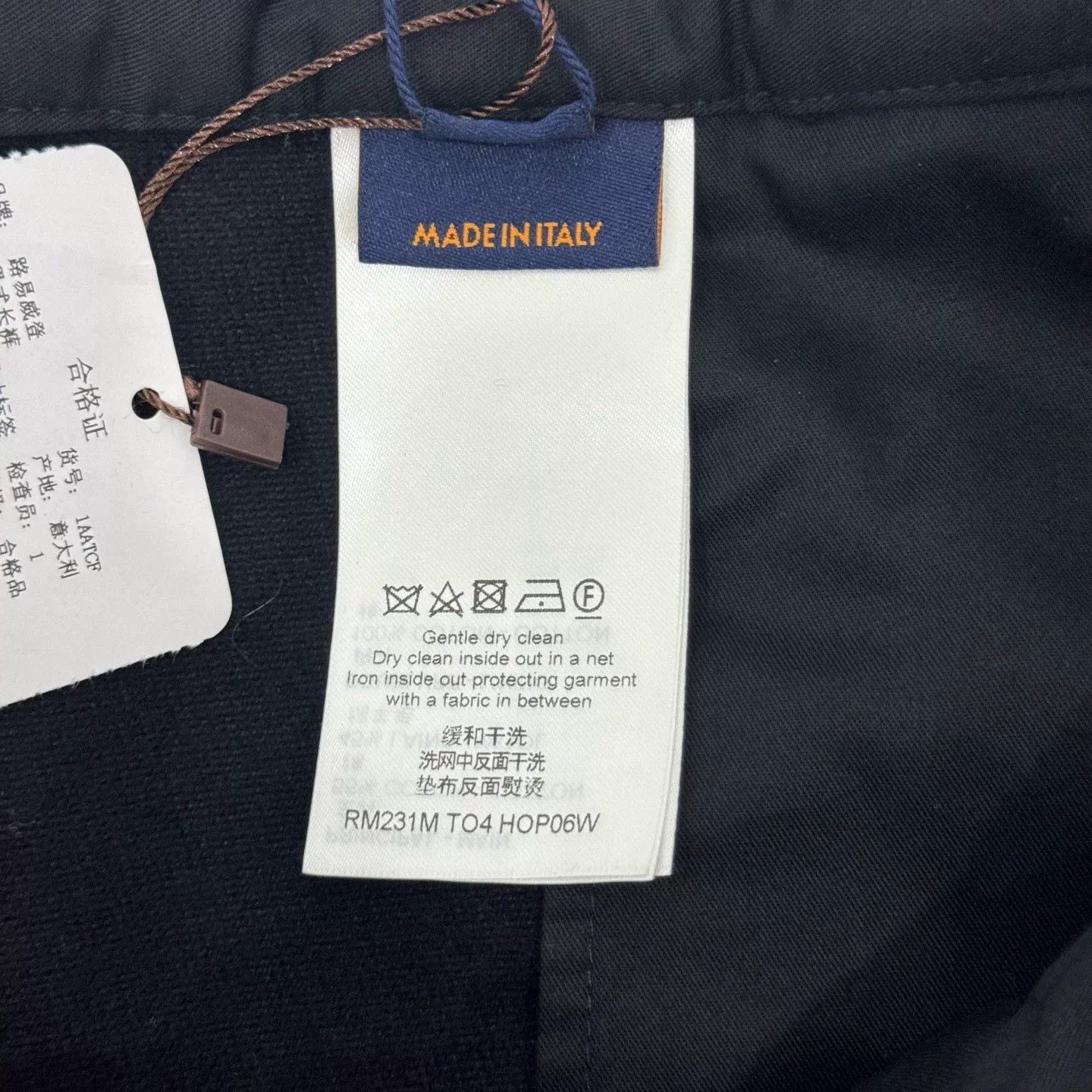 Louis Vuitton Louis Vuitton Black Side Logo Trousers Size US 28 / EU 44 - 6 Thumbnail