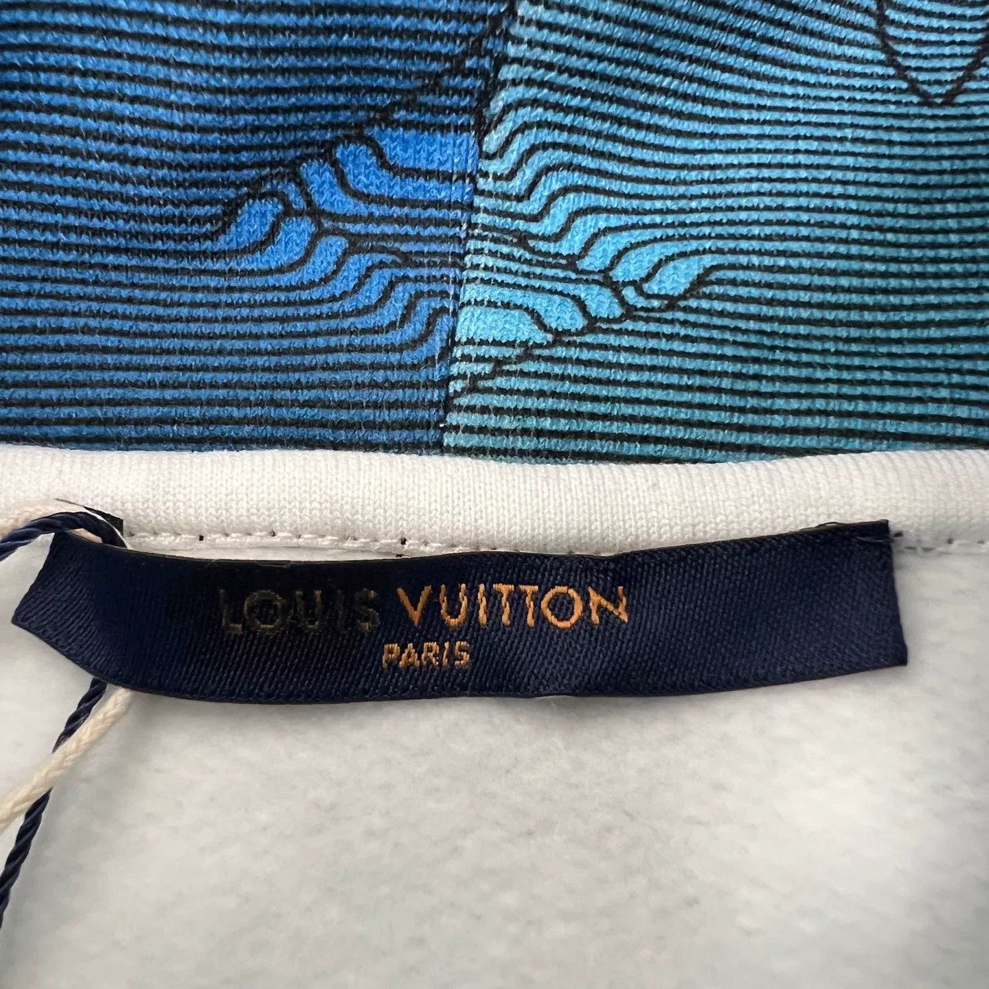 Louis Vuitton Louis Vuitton Logo Print Casual Hoodie Size US M / EU 48-50 / 2 - 3 Thumbnail