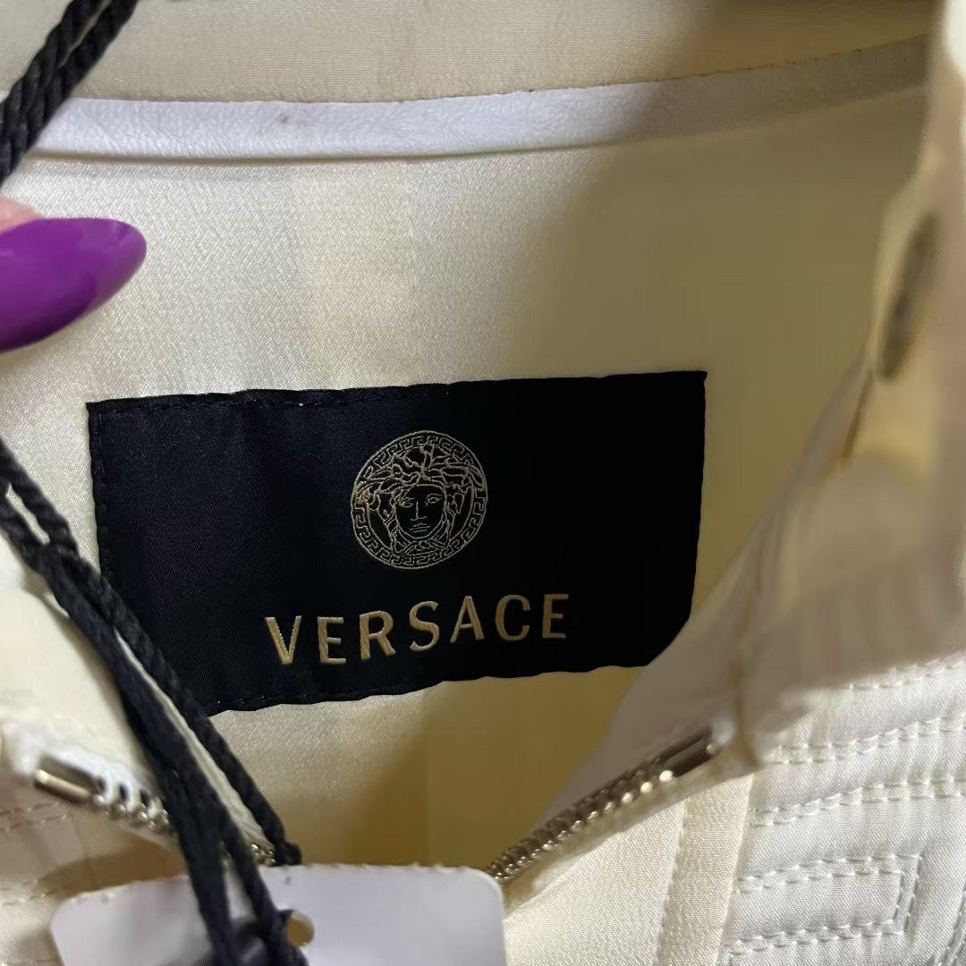 Versace Versace Cream White Printed Casual Jacket Size US S / EU 44-46 / 1 - 3 Thumbnail