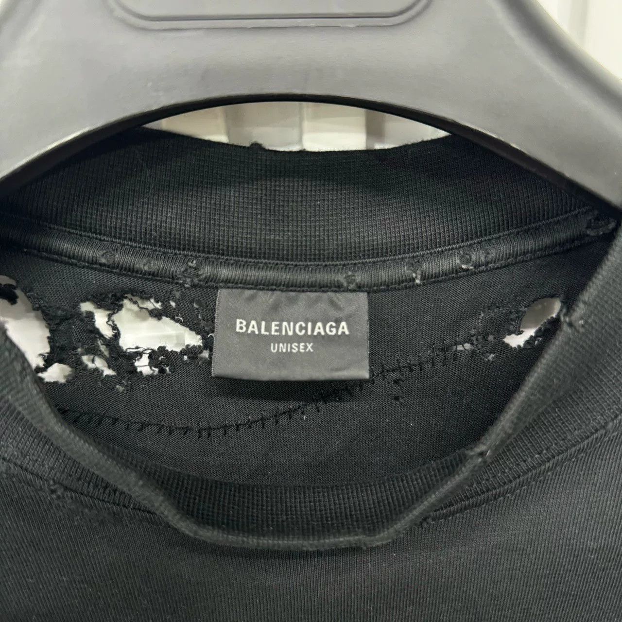 Balenciaga Balenciaga Distressed Sanskrit Print Short-Sleeve Size US XL / EU 56 / 4 - 4 Thumbnail