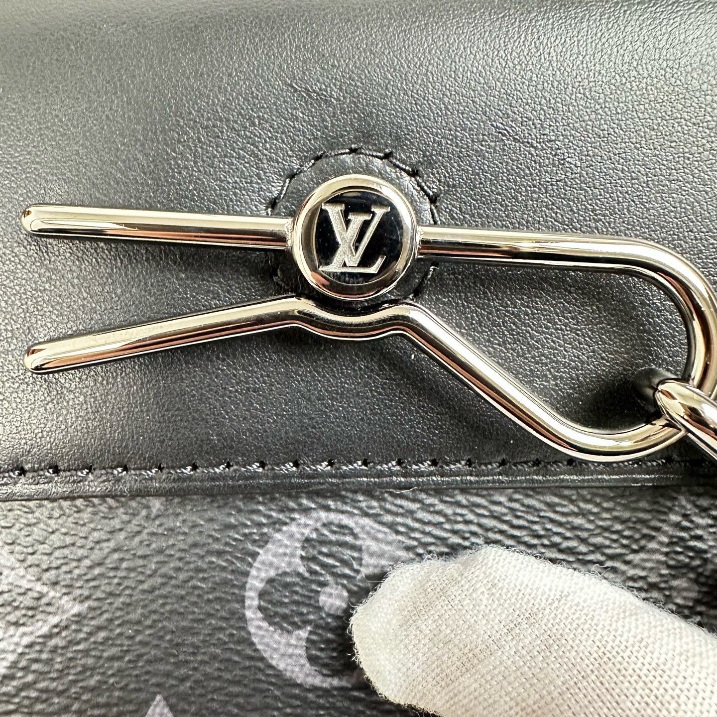 Louis Vuitton Louis Vuitton Steamer Nano Size ONE SIZE - 4 Thumbnail