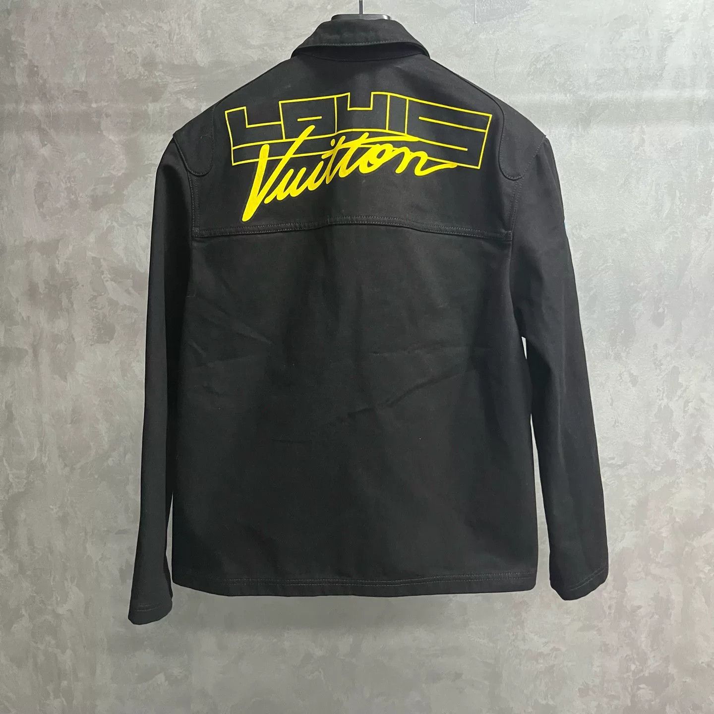 Louis Vuitton Louis Vuitton Black Logo Graffiti Jacket Size US S / EU 44-46 / 1 - 2 Thumbnail