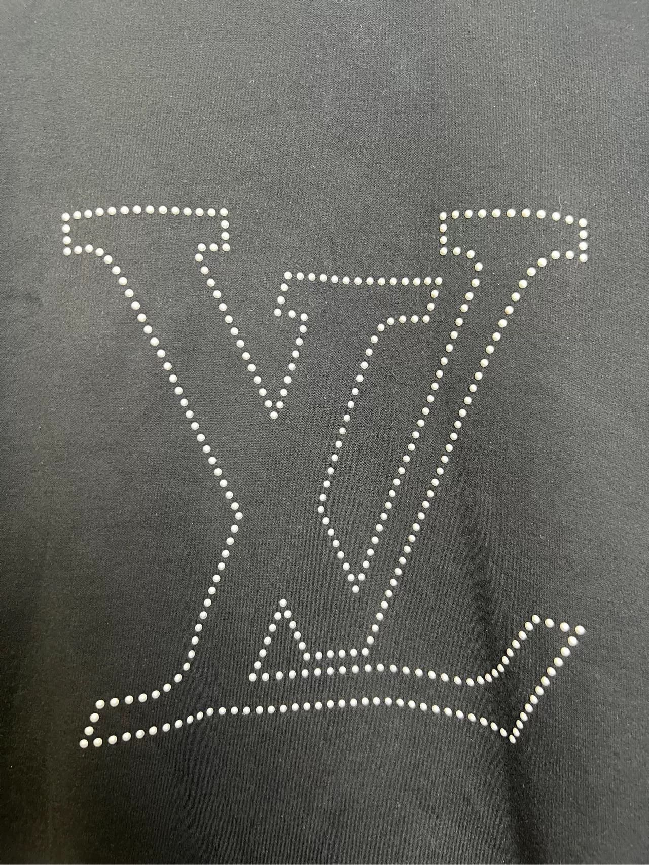 Louis Vuitton Louis Vuitton 25SS Rivet Logo Hoodie Size US XS / EU 42 / 0 - 4 Thumbnail