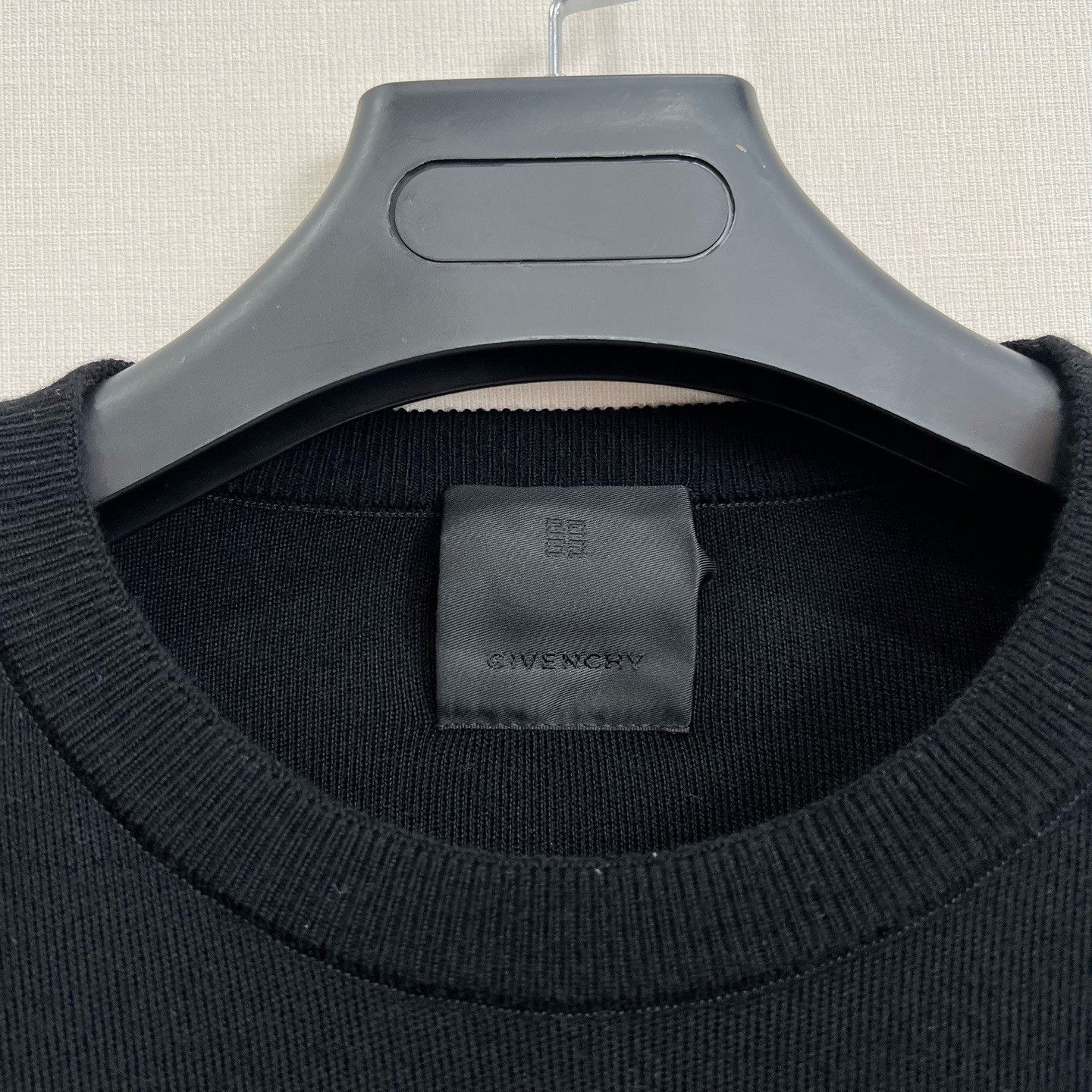 Givenchy Givenchy Rivet Wool Sweater Size US M / EU 48-50 / 2 - 4 Thumbnail