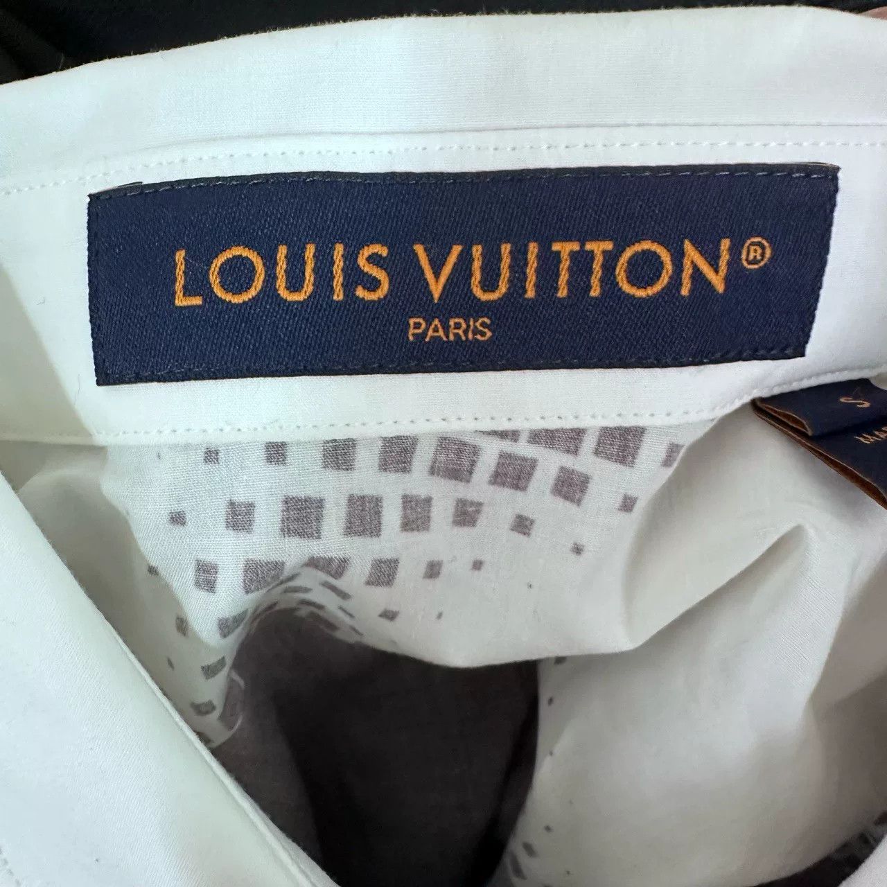 Louis Vuitton Louis Vuitton 24SS Monogram Long Sleeve Shirt Size US S / EU 44-46 / 1 - 6 Thumbnail