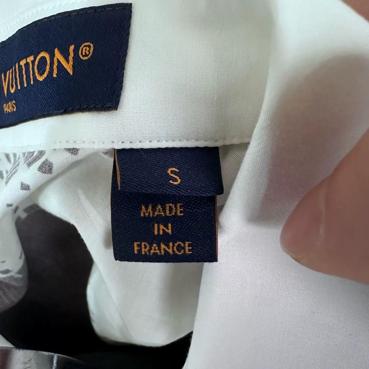 Louis Vuitton Louis Vuitton 24SS Monogram Long Sleeve Shirt Size US S / EU 44-46 / 1 - 7 Thumbnail