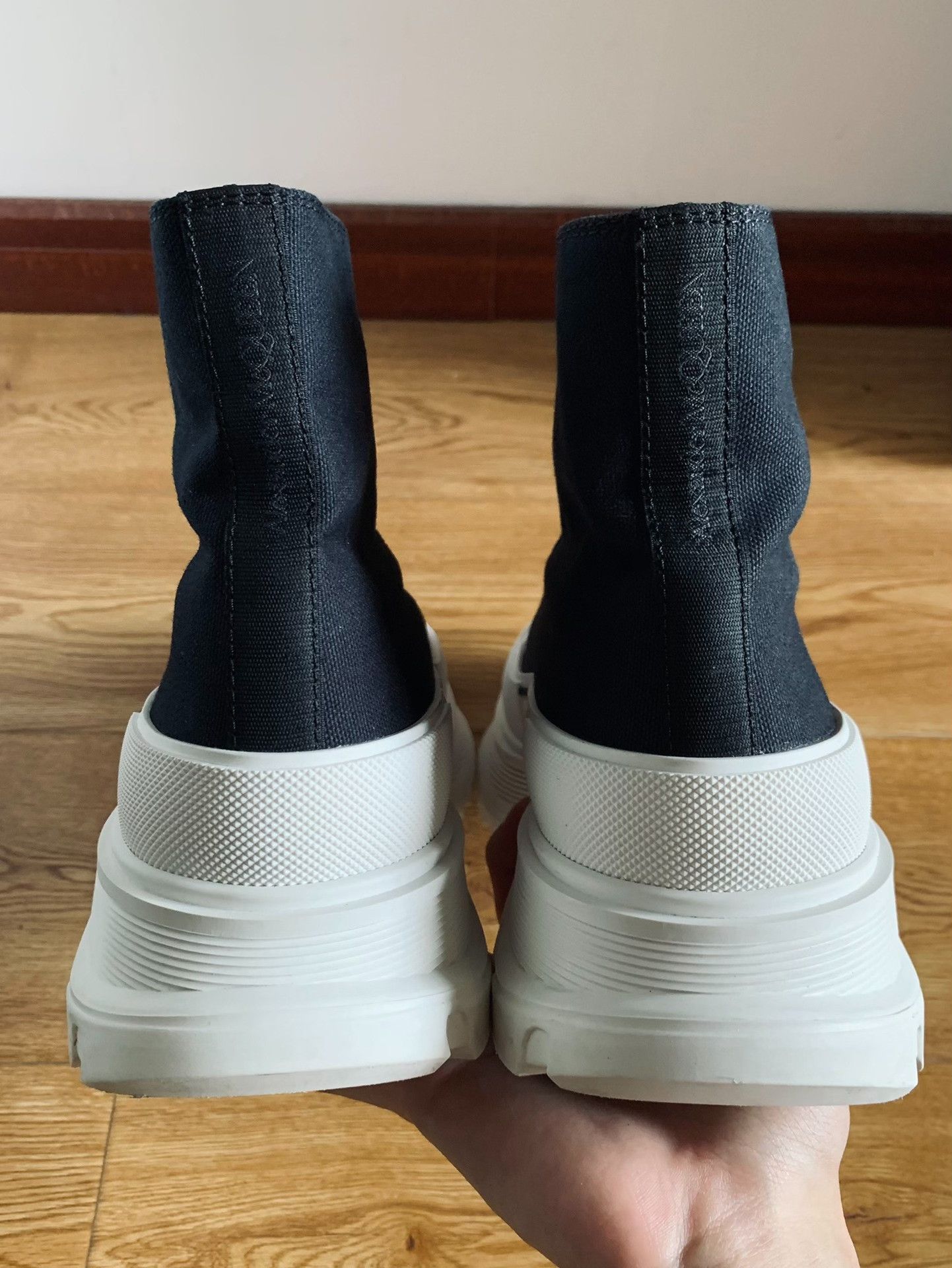 Alexander McQueen Alexander McQueen Tread High-Top Platform Size US 9 / EU 42 - 5 Thumbnail