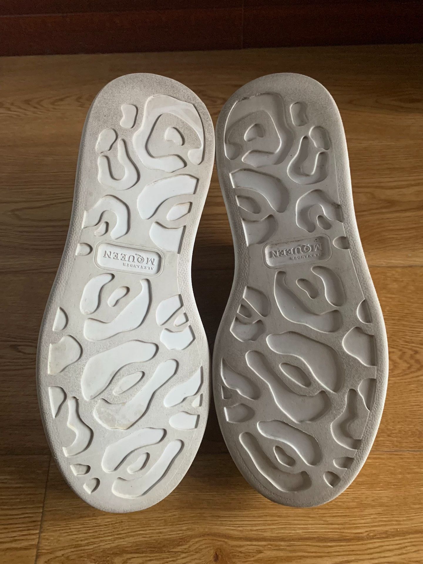 Alexander McQueen Alexander McQueen Red Tail Platform Sneakers Size US 6.5 / IT 36.5 - 6 Thumbnail