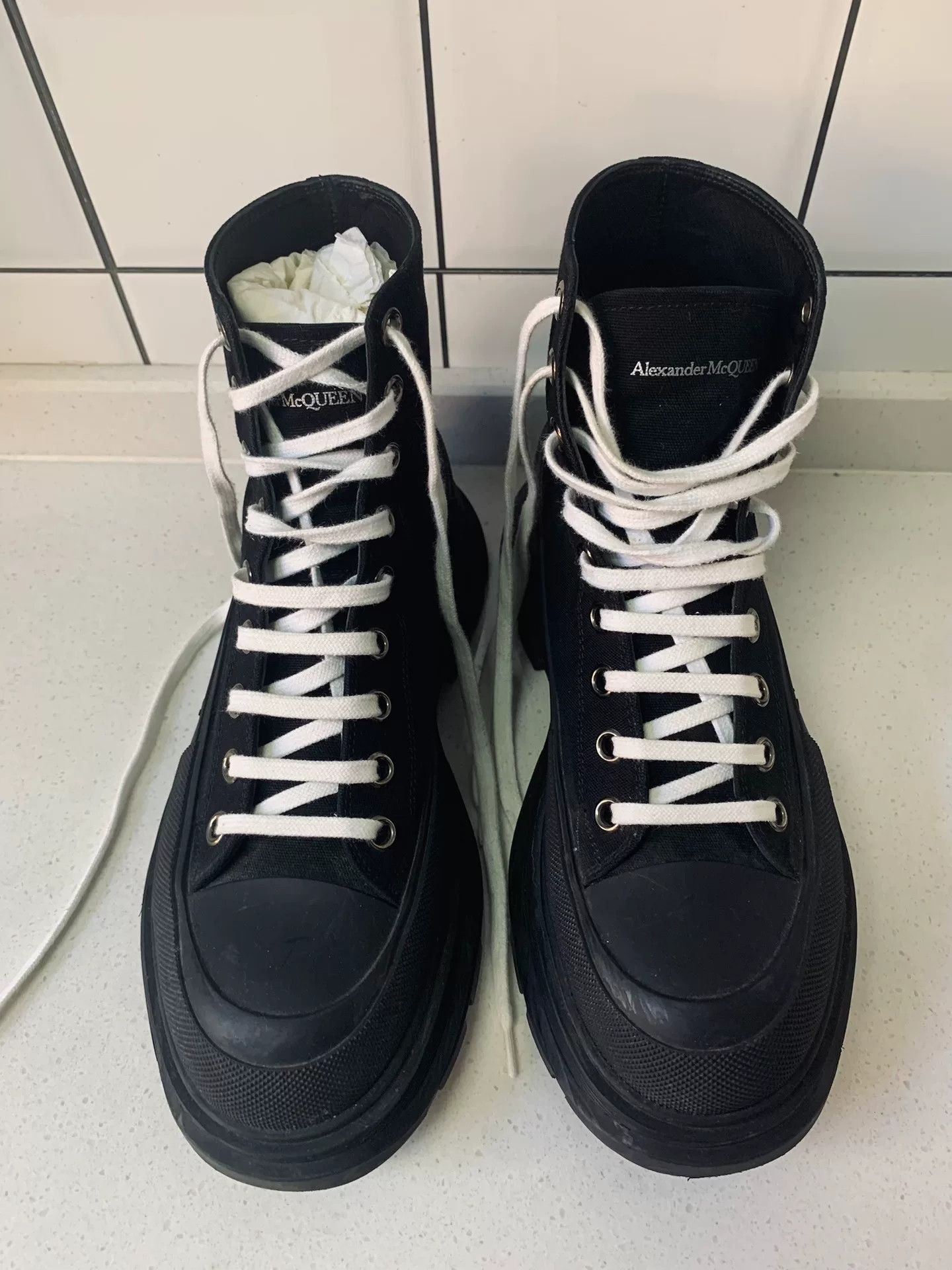 Alexander McQueen Alexander McQueen Tread High-Top Sneakers Size US 8.5 / EU 41-42 - 2 Thumbnail