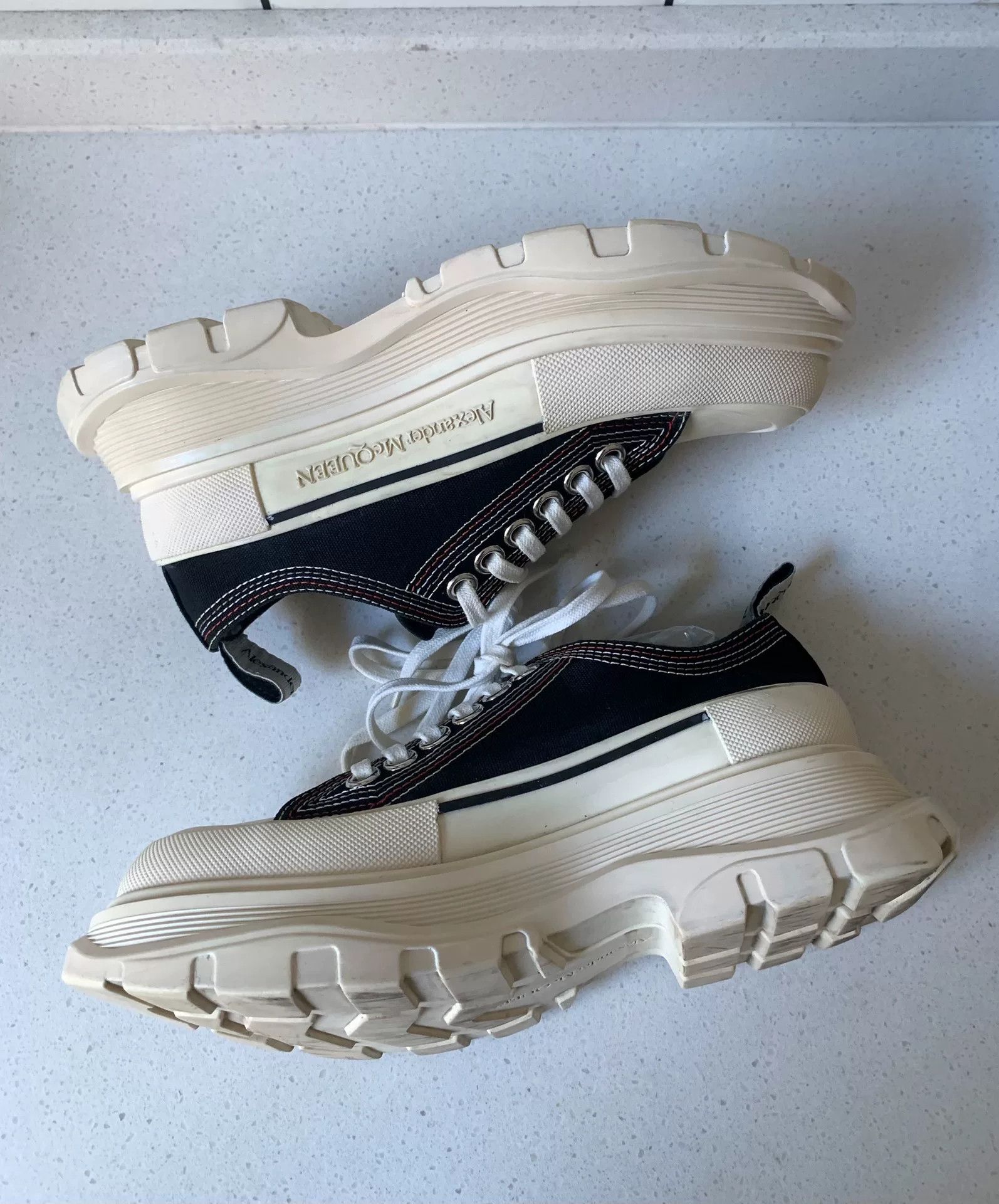 Alexander McQueen Alexander McQueen Tread Platform Shoes Size US 4 / IT 34 - 4 Thumbnail
