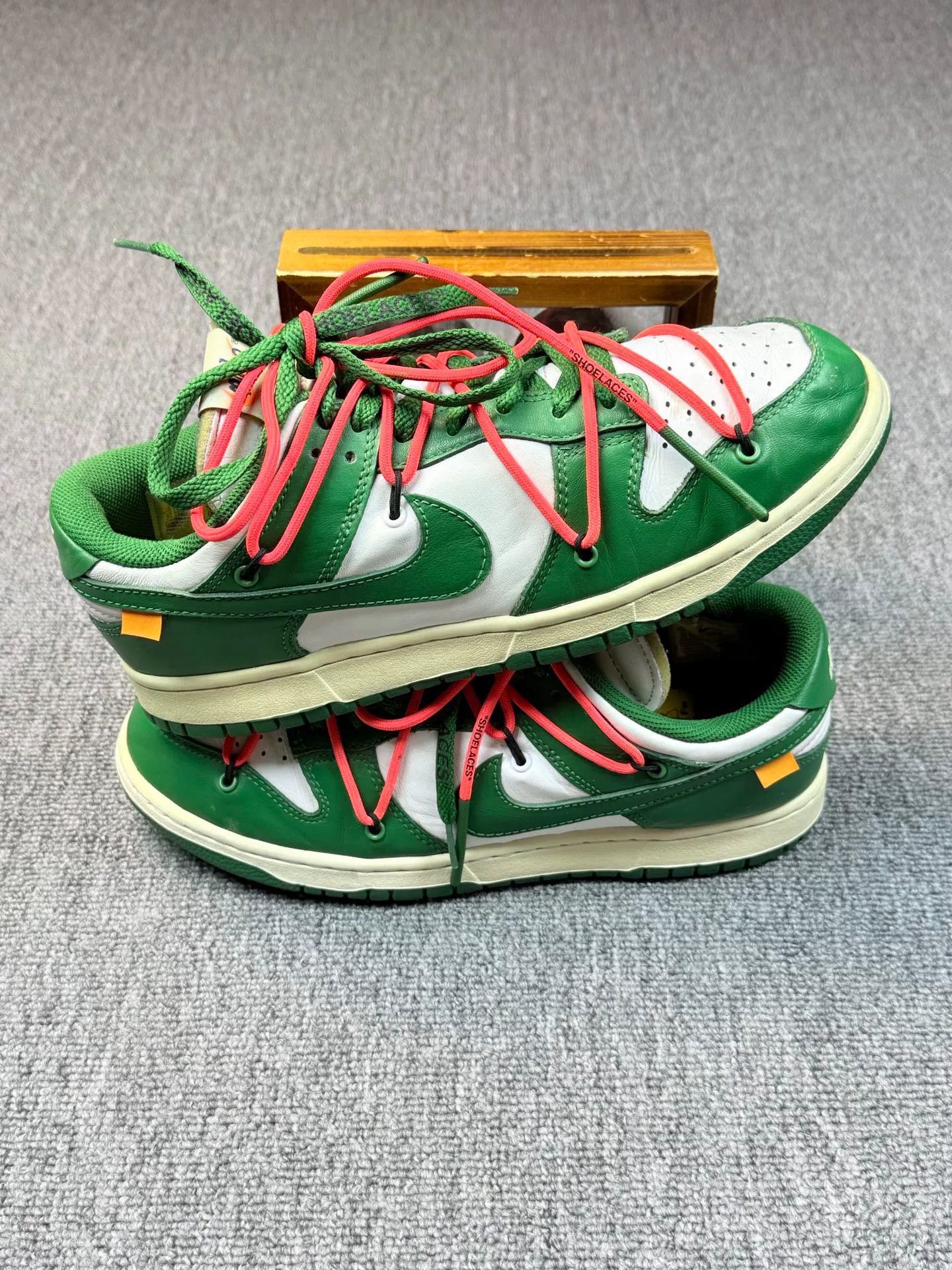 Nike Nike DUNK Green Lowtop Sneakers 9 Men Size US 9 / EU 42 - 2 Thumbnail