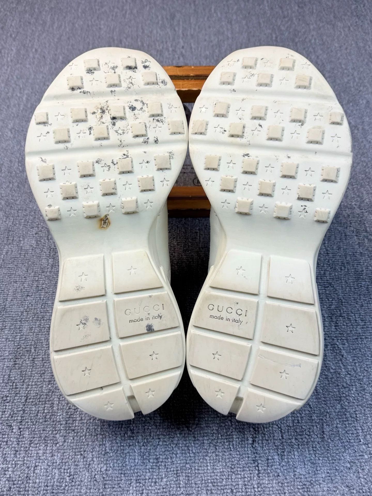 Gucci Gucci Lowtop Sneakers 9 Men Size US 9 / EU 42 - 6 Thumbnail