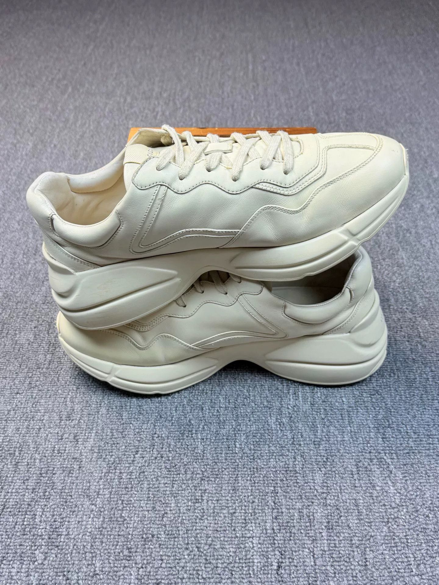 Gucci Gucci Lowtop Sneakers 9 Men Size US 9 / EU 42 - 3 Thumbnail