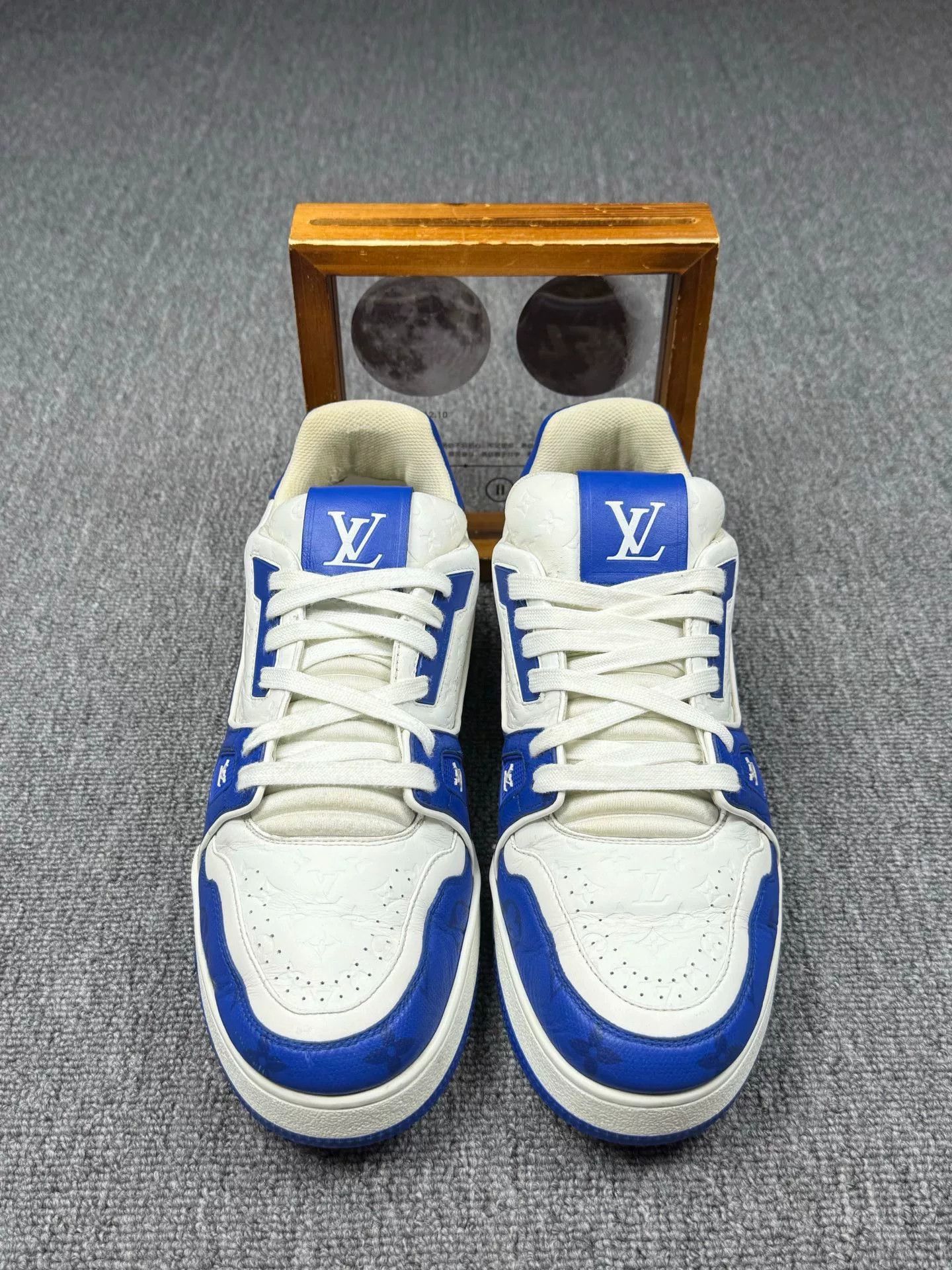 Louis Vuitton Louis Vuitton Training Blue Lowtop Sneakers 9 Men Size US 9 / EU 42 - 4 Thumbnail