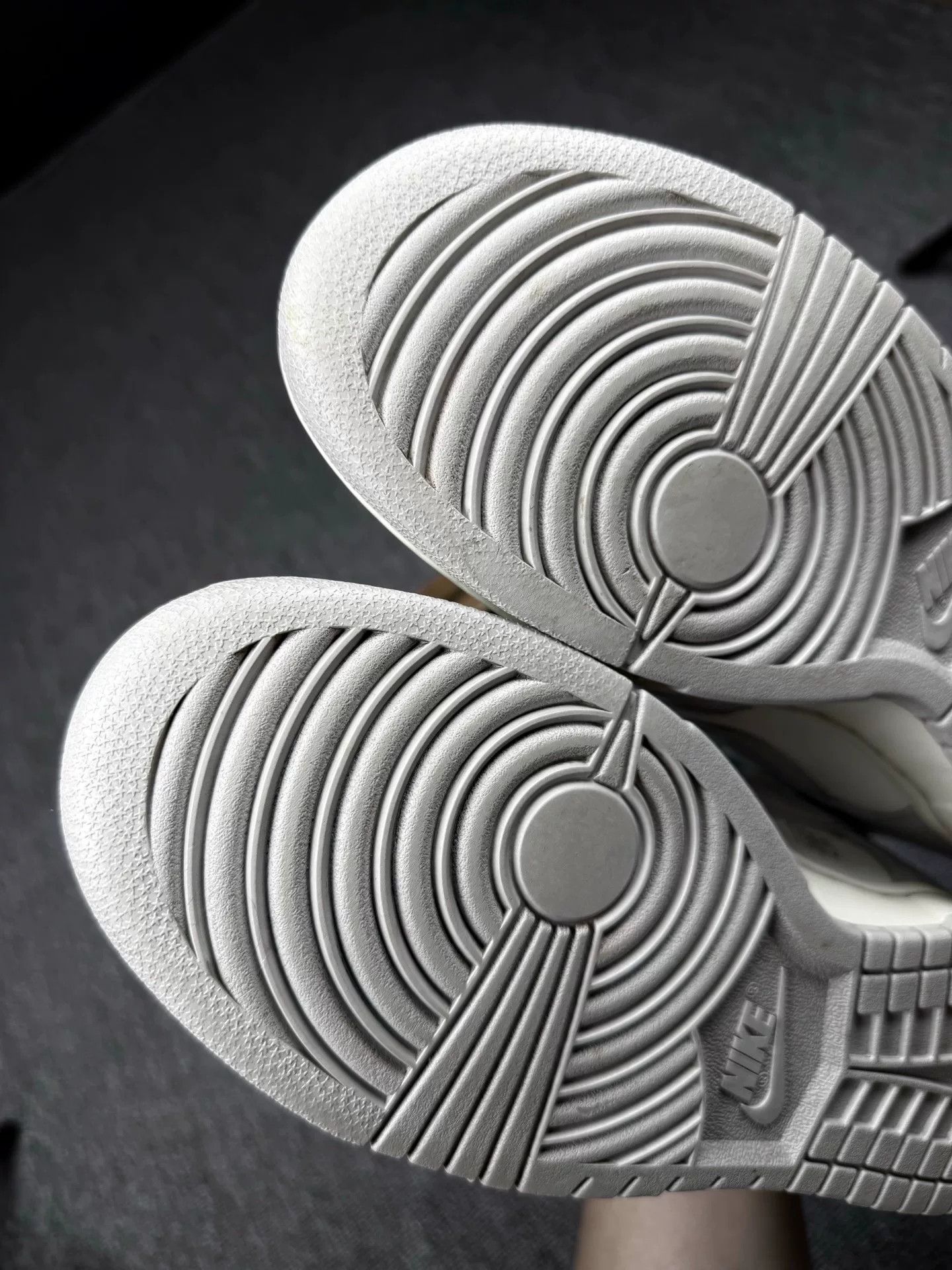 Nike Nike DUNK White Lowtop Sneakers 9 Men Size US 9 / EU 42 - 7 Thumbnail