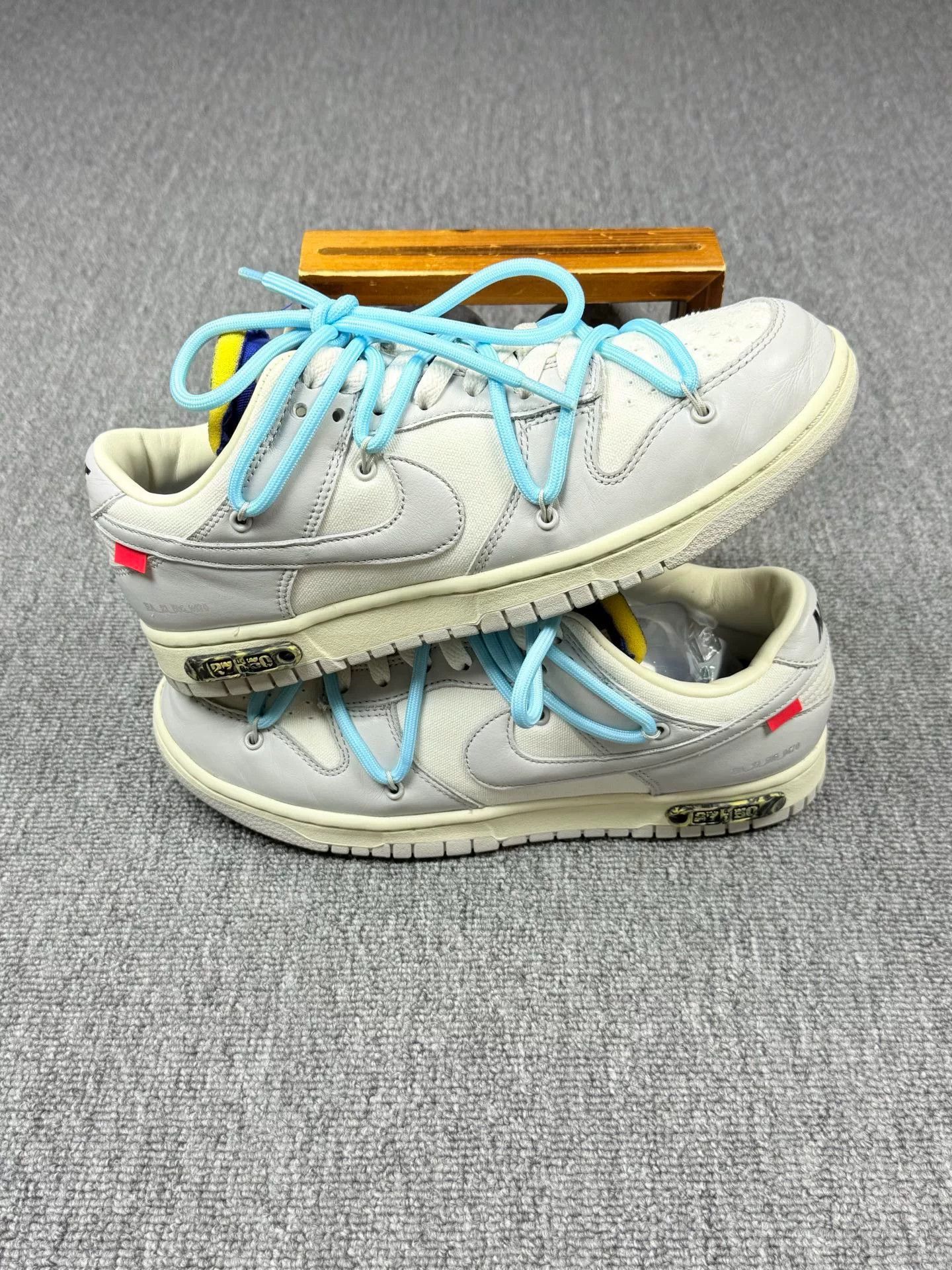 Nike Nike DUNK White Lowtop Sneakers 9 Men Size US 9 / EU 42 - 2 Thumbnail