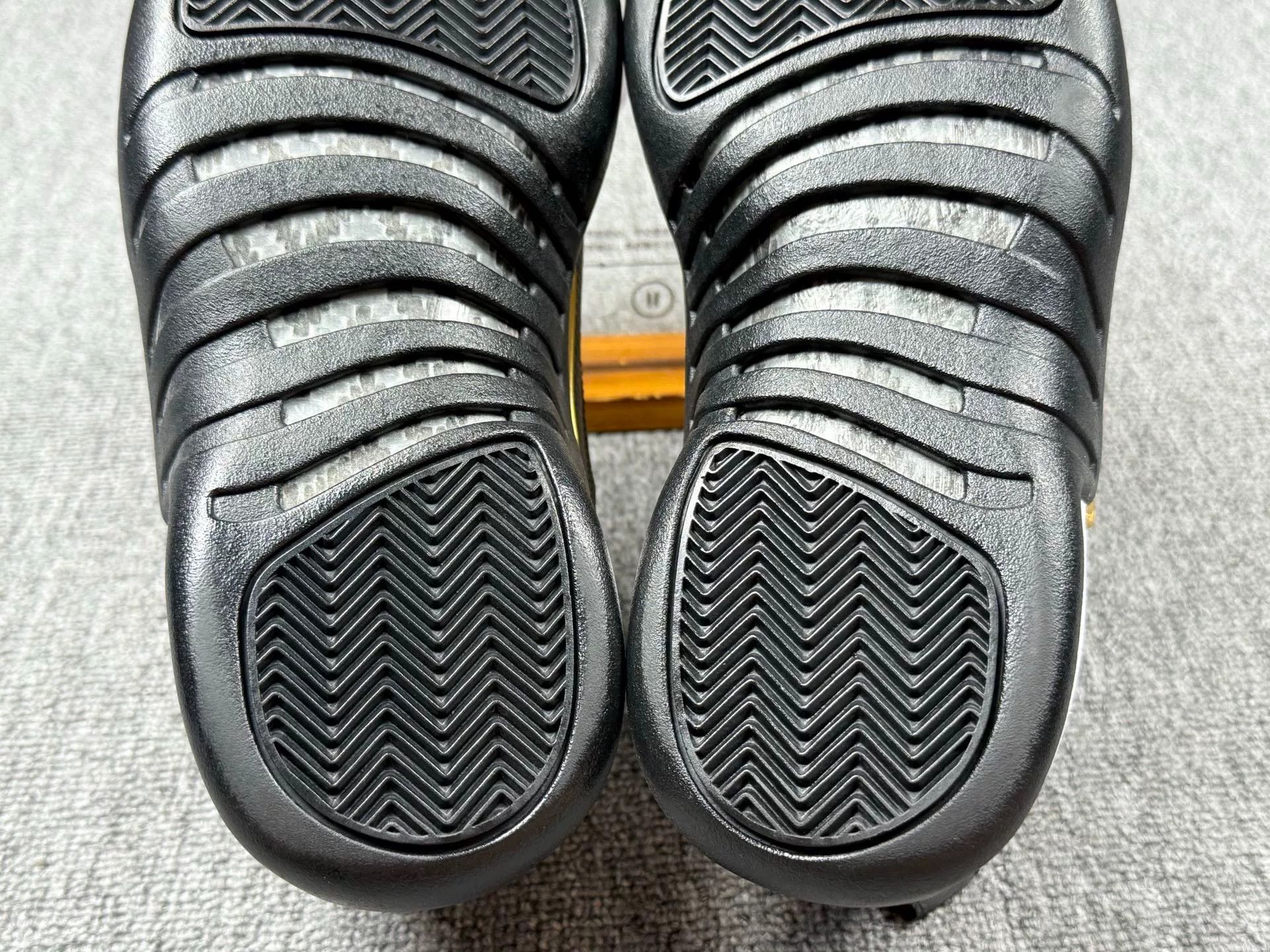 Nike Nike AJ12 Black Lowtop Sneakers 9 Men Size US 9 / EU 42 - 9 Thumbnail