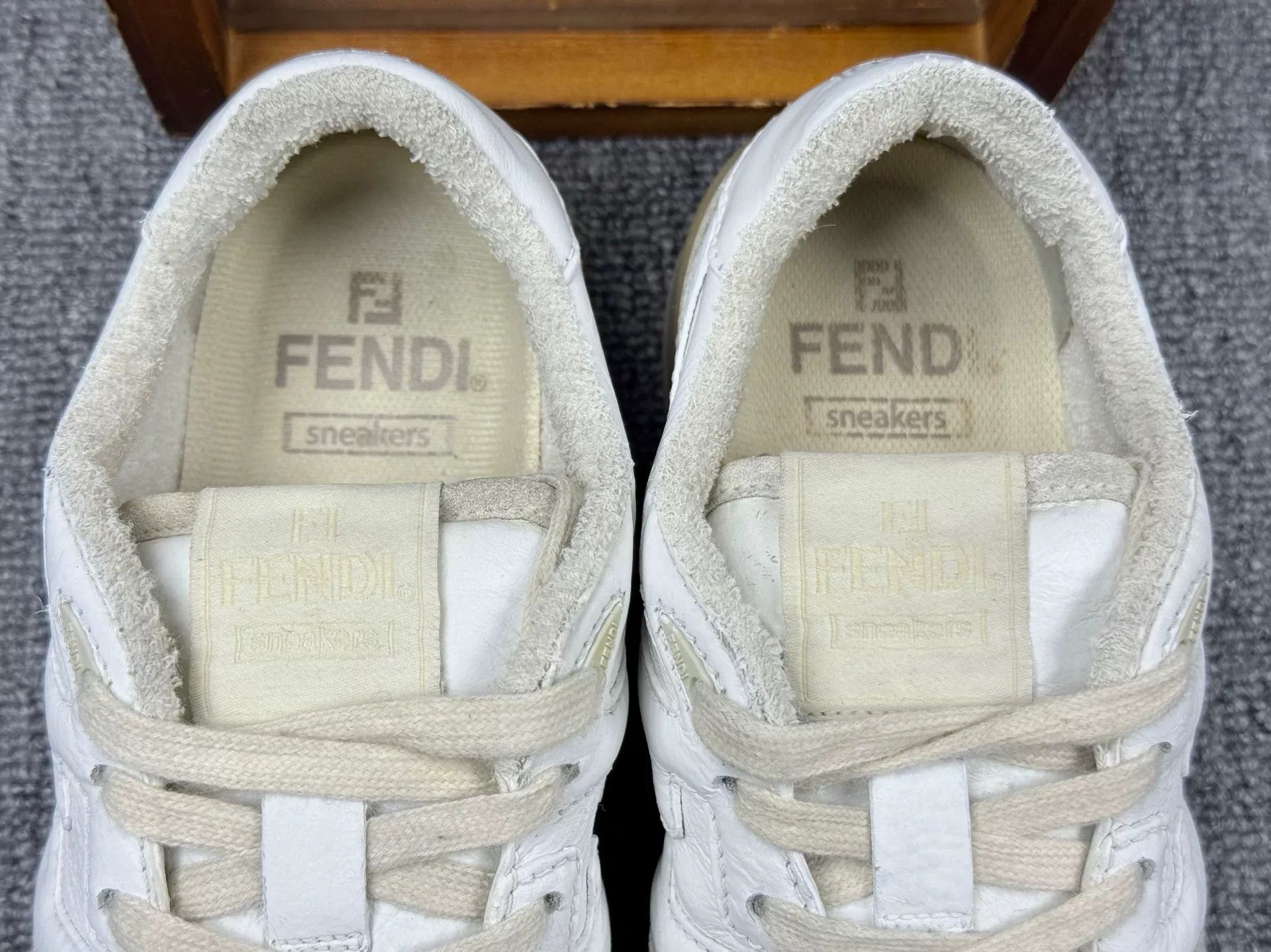 Fendi Fendi Multi Lowtop Sneakers it_36 Women Size US 6 / IT 36 - 9 Thumbnail