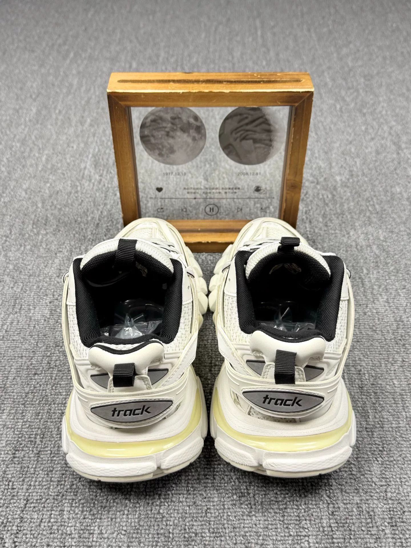 Balenciaga Balenciaga White Lowtop Sneakers it_35 Women Size US 5 / IT 35 - 5 Thumbnail
