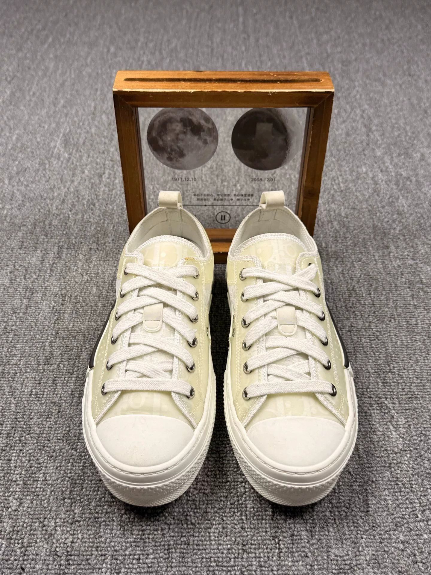 Dior Dior White Lowtop Sneakers it_37 Women Size US 7 / IT 37 - 4 Thumbnail