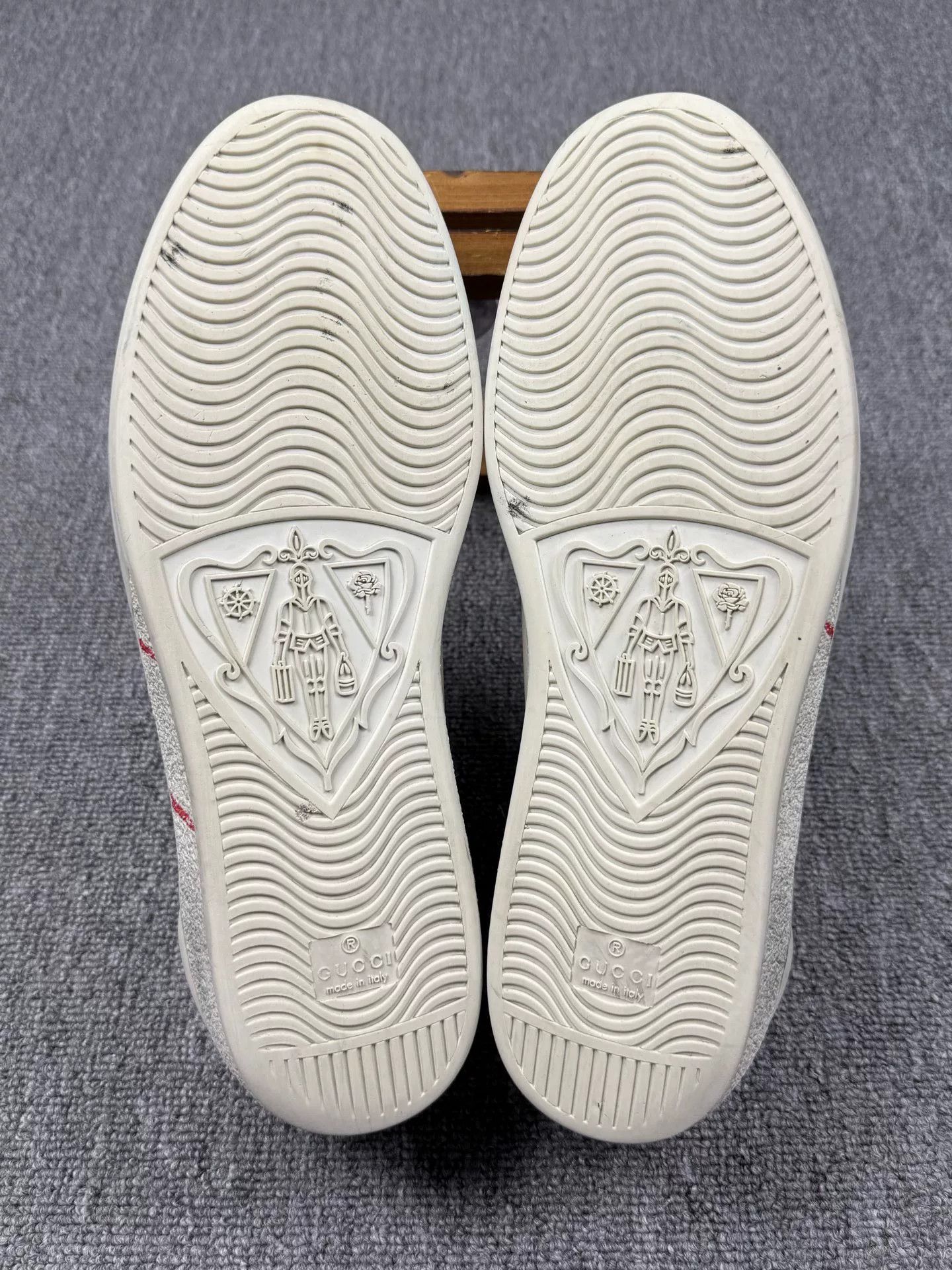 Gucci Gucci Retro Lowtop Sneakers 10 Men Size US 10 / EU 43 - 7 Thumbnail