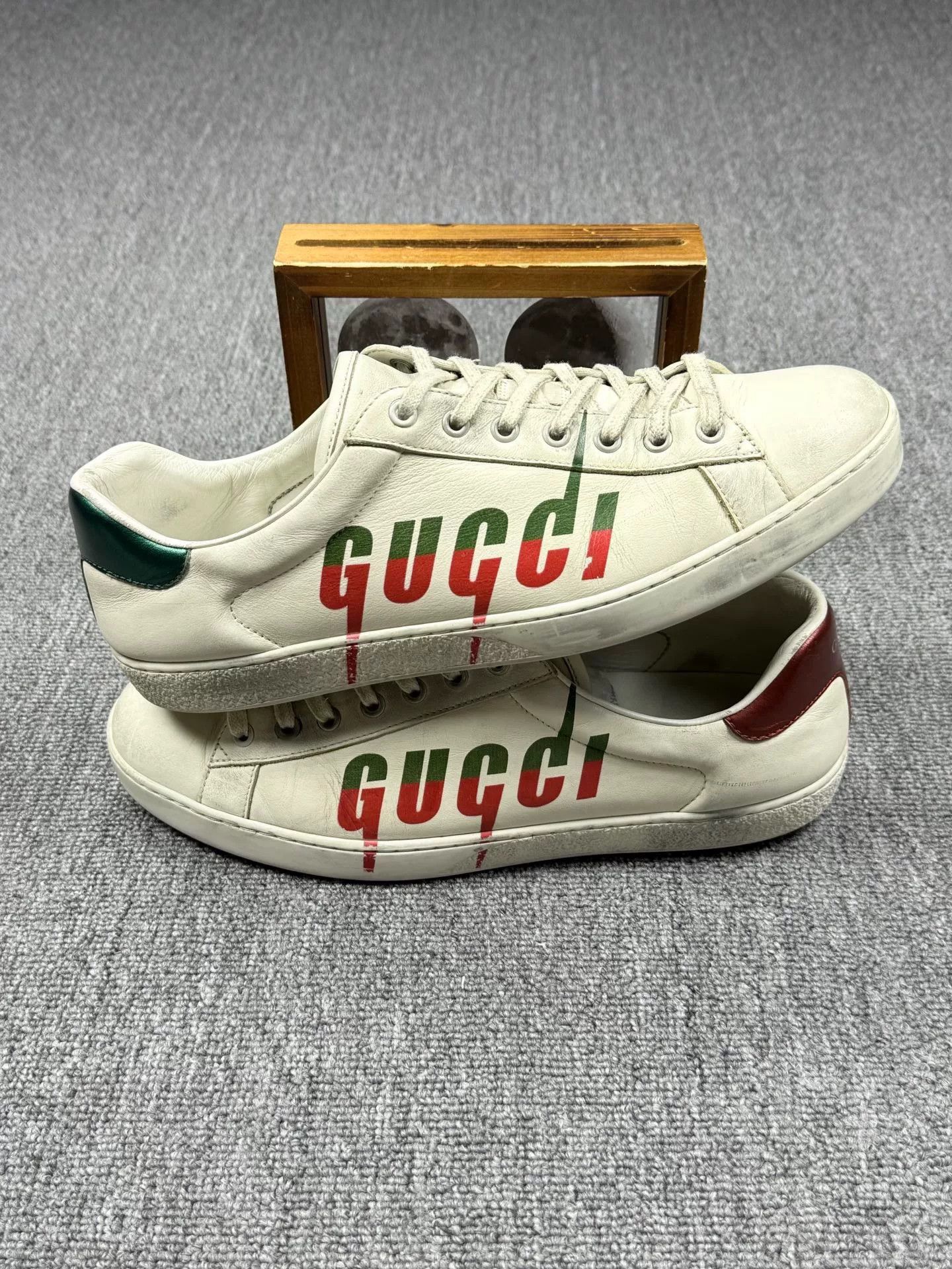 Gucci Gucci Retro Lowtop Sneakers 10 Men Size US 10 / EU 43 - 2 Thumbnail