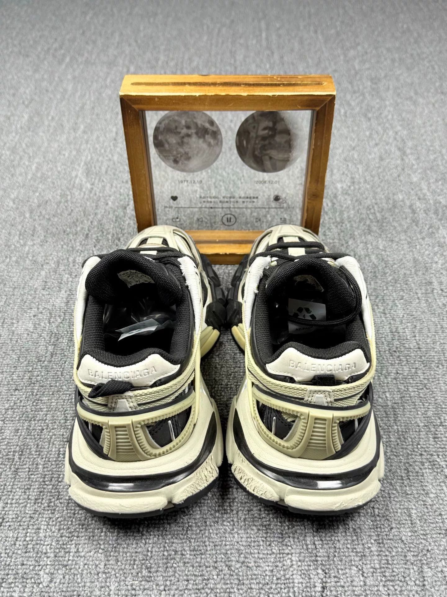 Balenciaga Balenciaga Brown Lowtop Sneakers it_37 Women Size US 7 / IT 37 - 5 Thumbnail