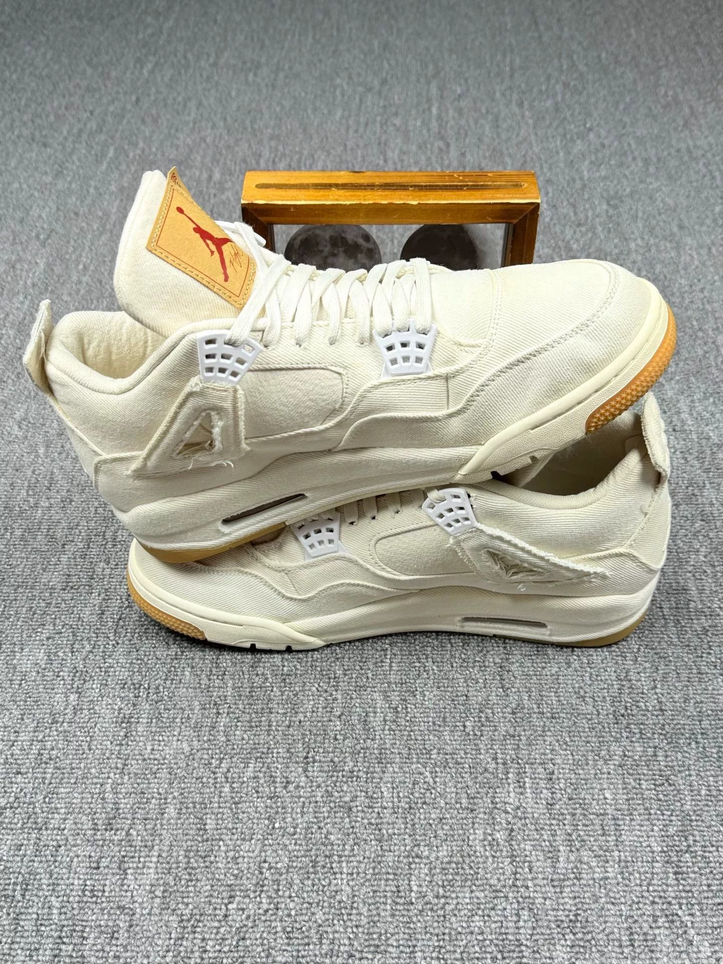 Levi's Levi's AJ4 Denim White Lowtop Sneakers 12 Men Size US 12 / EU 45 - 3 Thumbnail