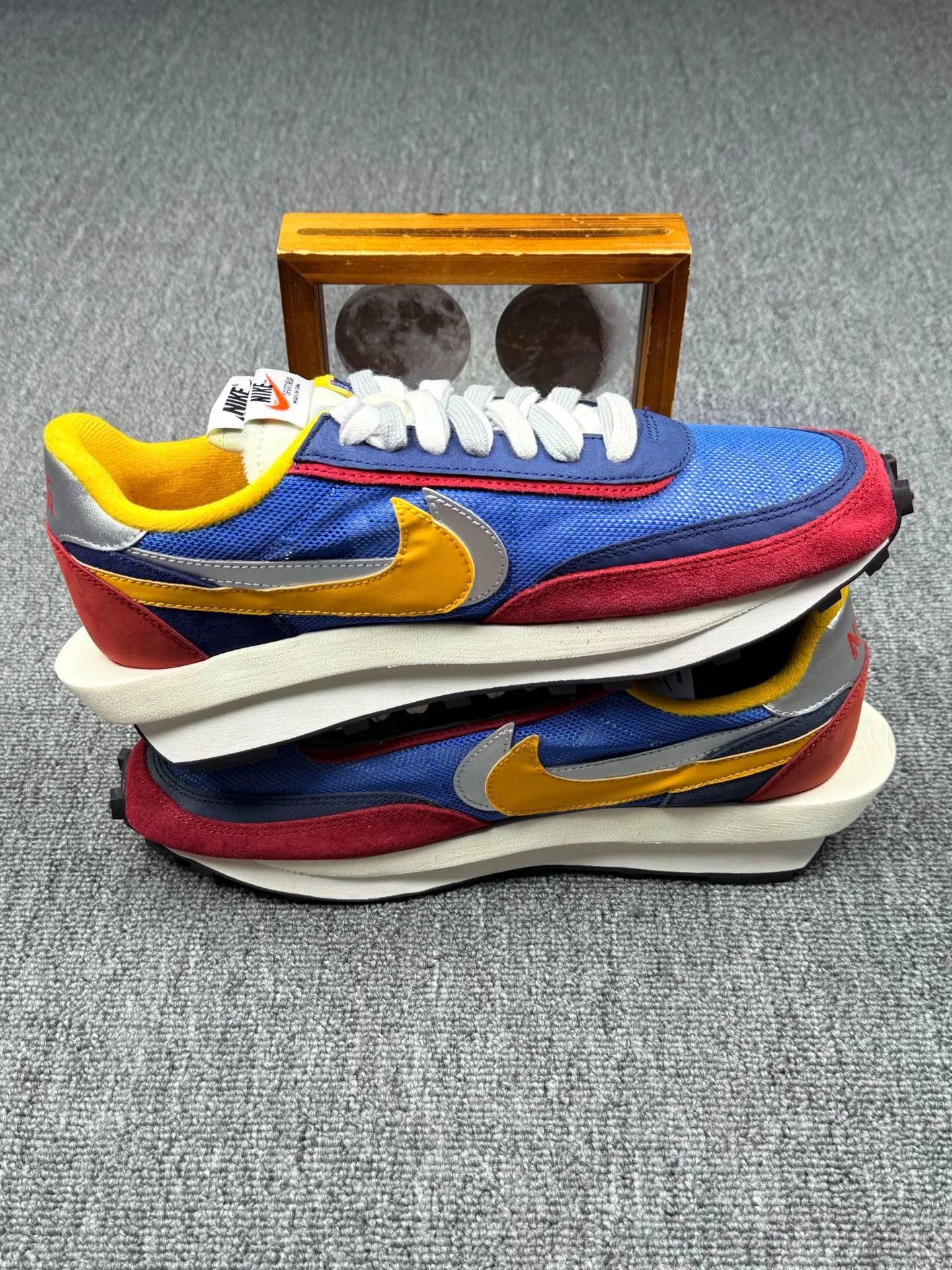 Sacai Sacai Blue Lowtop Sneakers 11 Men Size US 11 / EU 44 - 3 Thumbnail