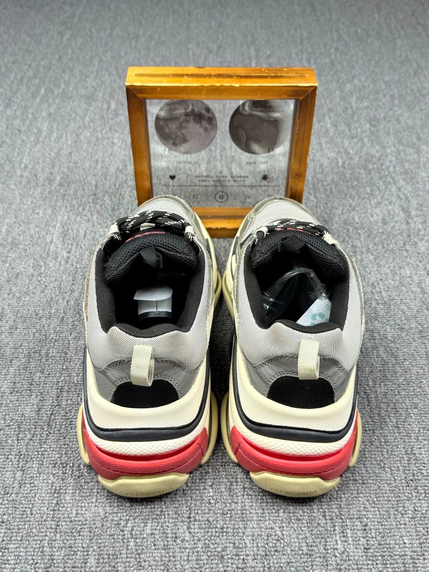 Balenciaga Balenciaga Multi Lowtop Sneakers 8 Men Size US 8 / EU 41 - 5 Thumbnail