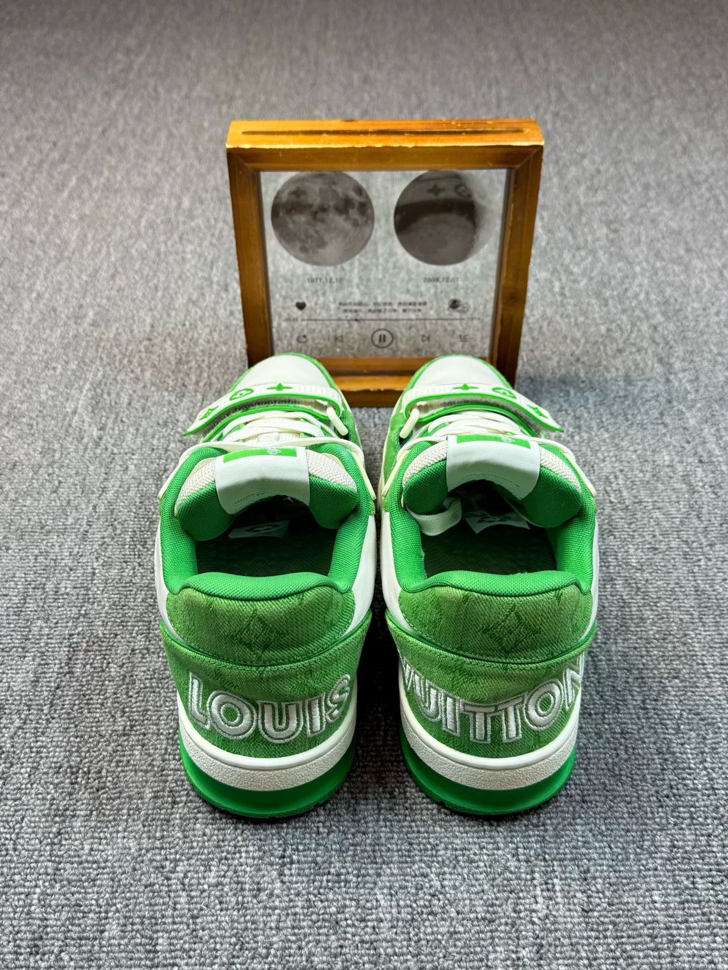 Louis Vuitton Louis Vuitton Training Green Lowtop Sneakers 8 Men Size US 8 / EU 41 - 5 Thumbnail