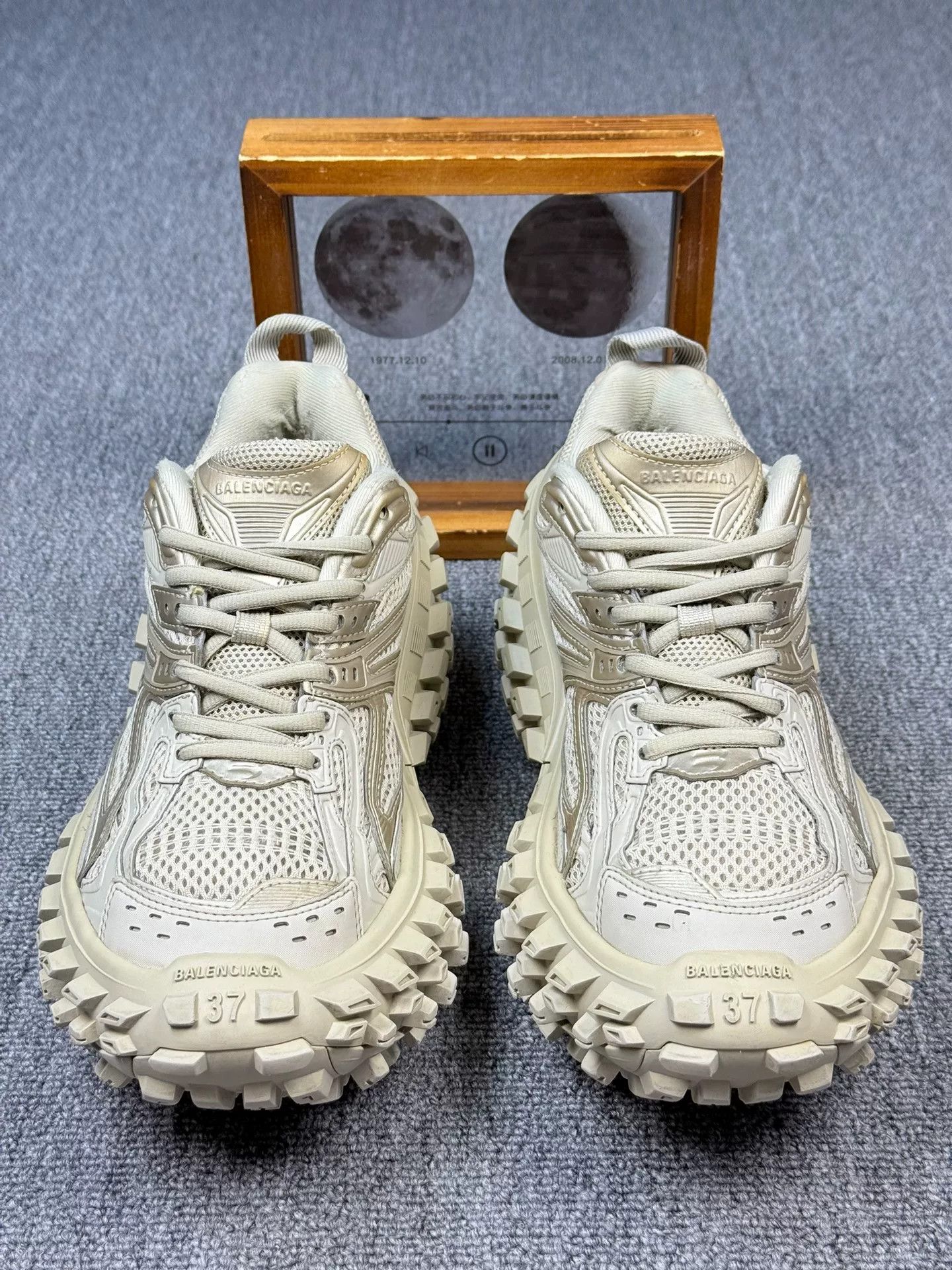 Balenciaga Balenciaga Brown Lowtop Sneakers it_37 Women Size US 7 / IT 37 - 4 Thumbnail