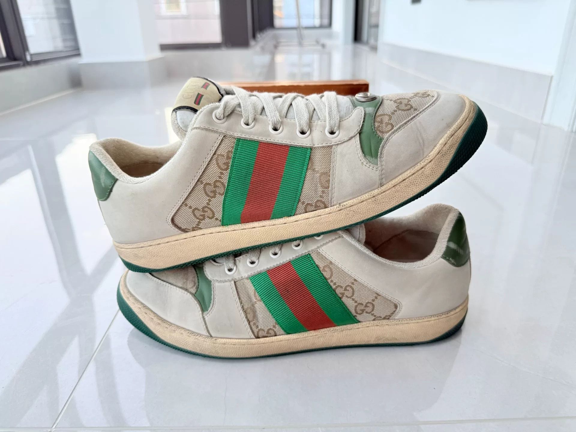 Gucci Gucci Distressed Green Lowtop Sneakers 10 Men Size US 10 / EU 43 - 2 Thumbnail