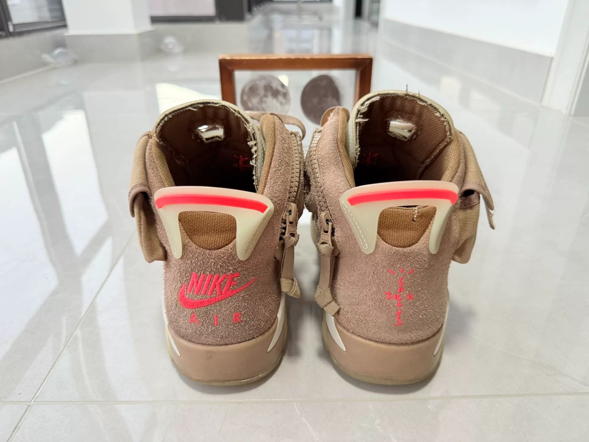 Nike Nike AJ6 Beige Lowtop Sneakers 13 Men Size US 13 / EU 46 - 5 Thumbnail
