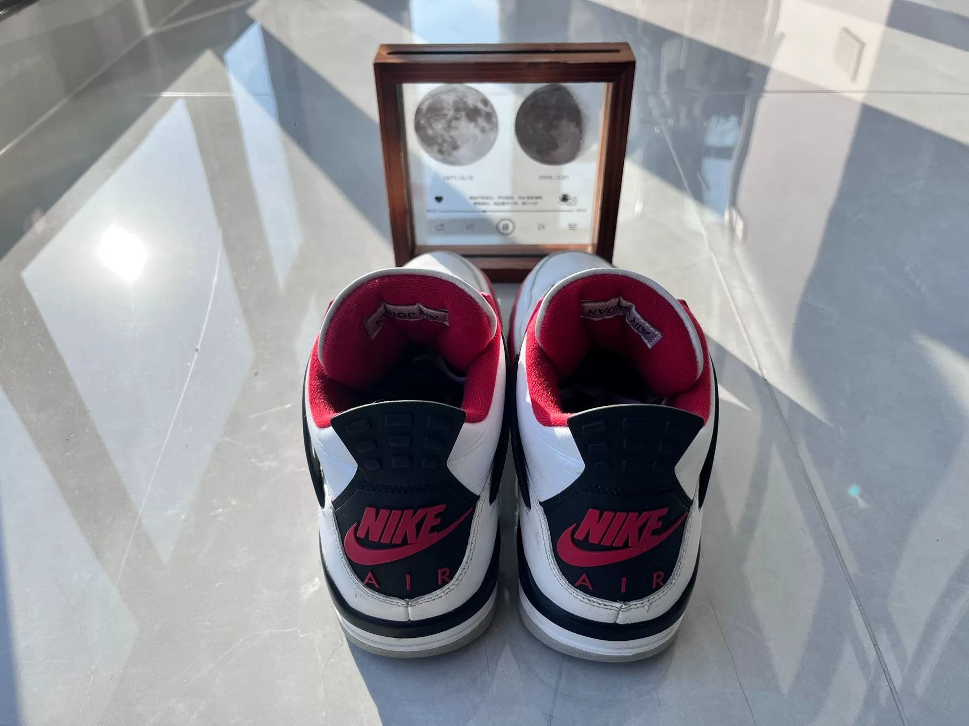 Nike Nike AJ4 Red Lowtop Sneakers 12 Men Size US 12 / EU 45 - 5 Thumbnail