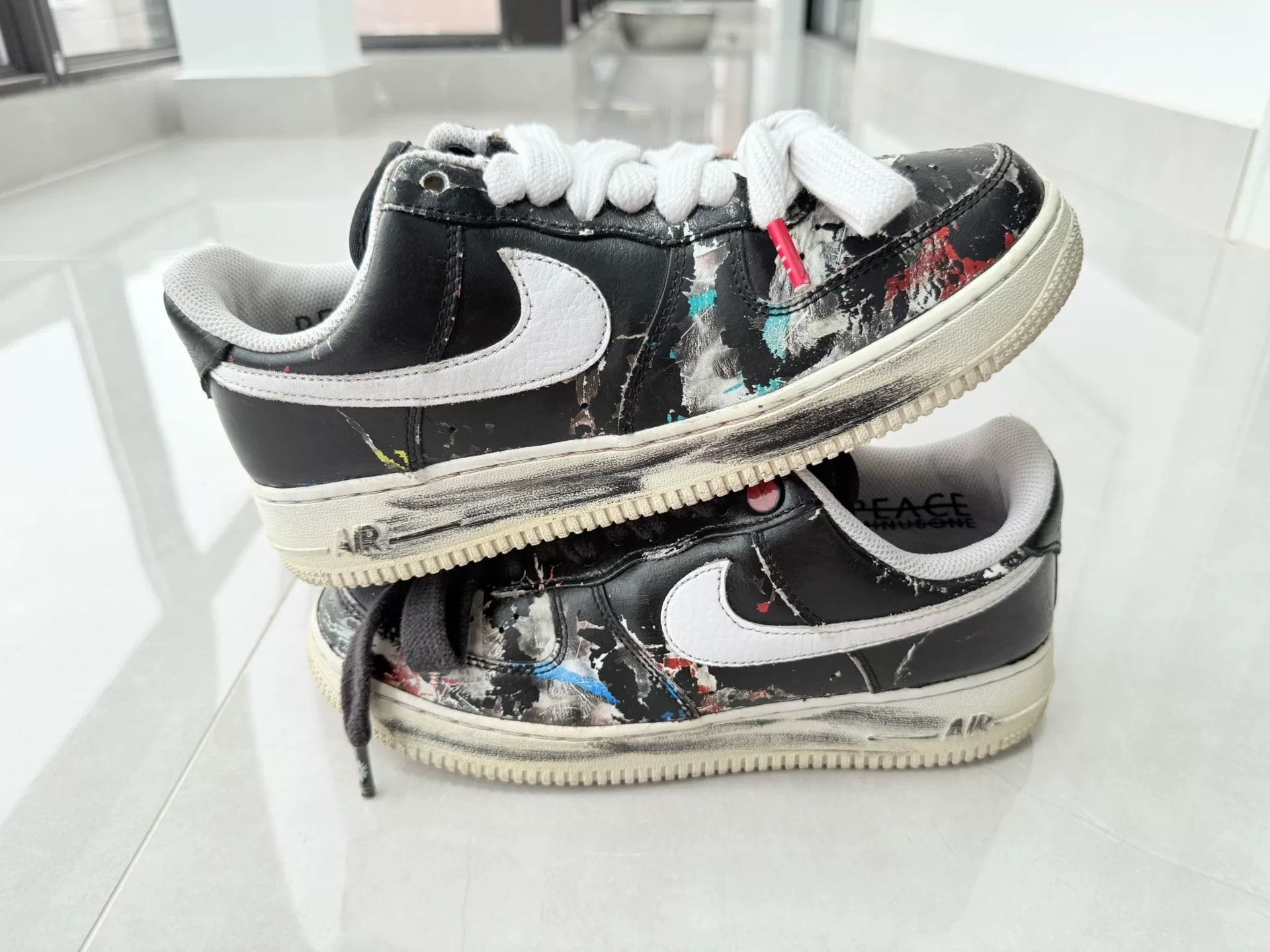 Nike Nike AF1 Black Lowtop Sneakers 8 Men Size US 8 / EU 41 - 2 Thumbnail