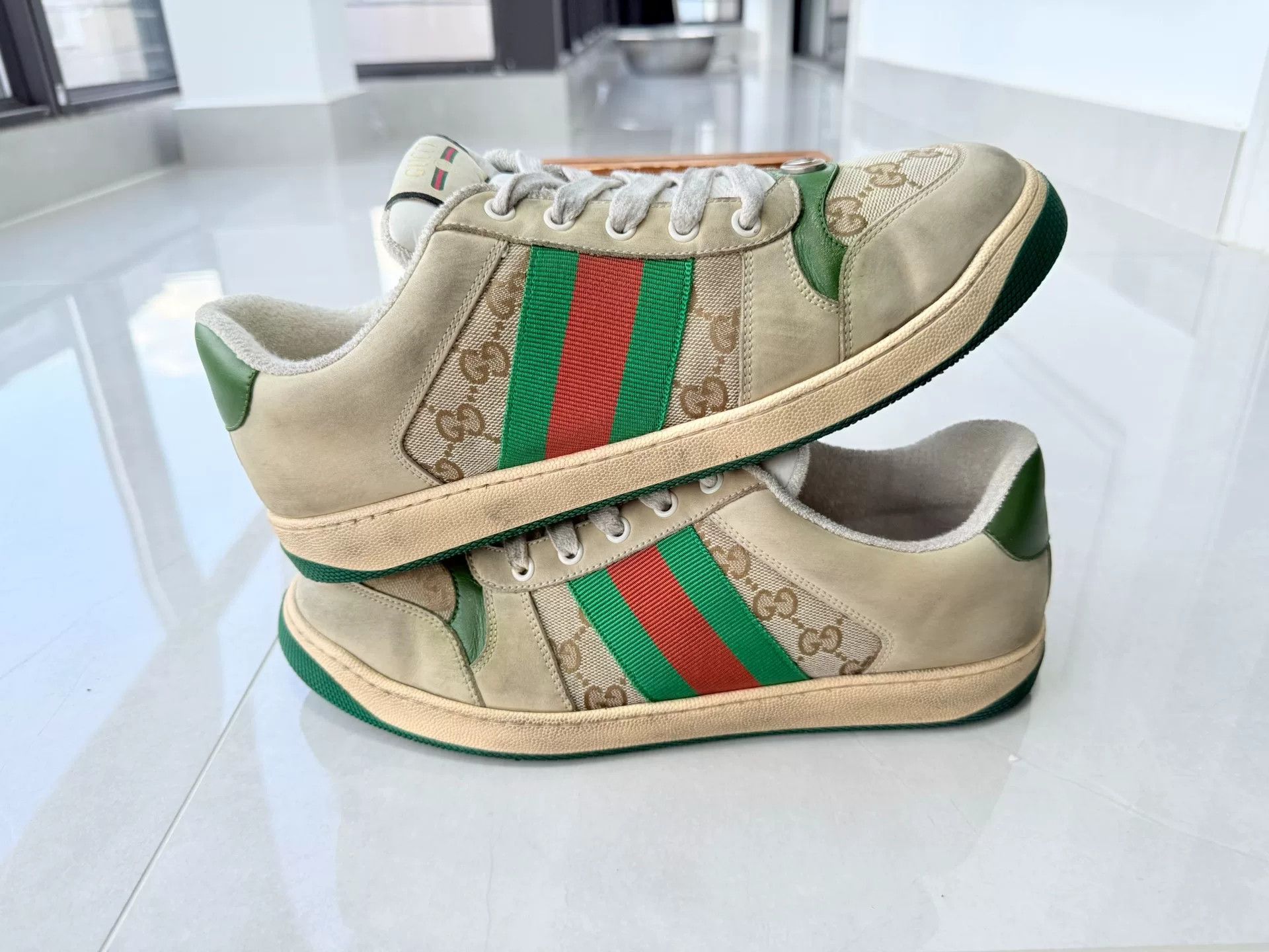 Gucci Gucci Distressed Green Lowtop Sneakers 10 Men Size US 10 / EU 43 - 2 Thumbnail