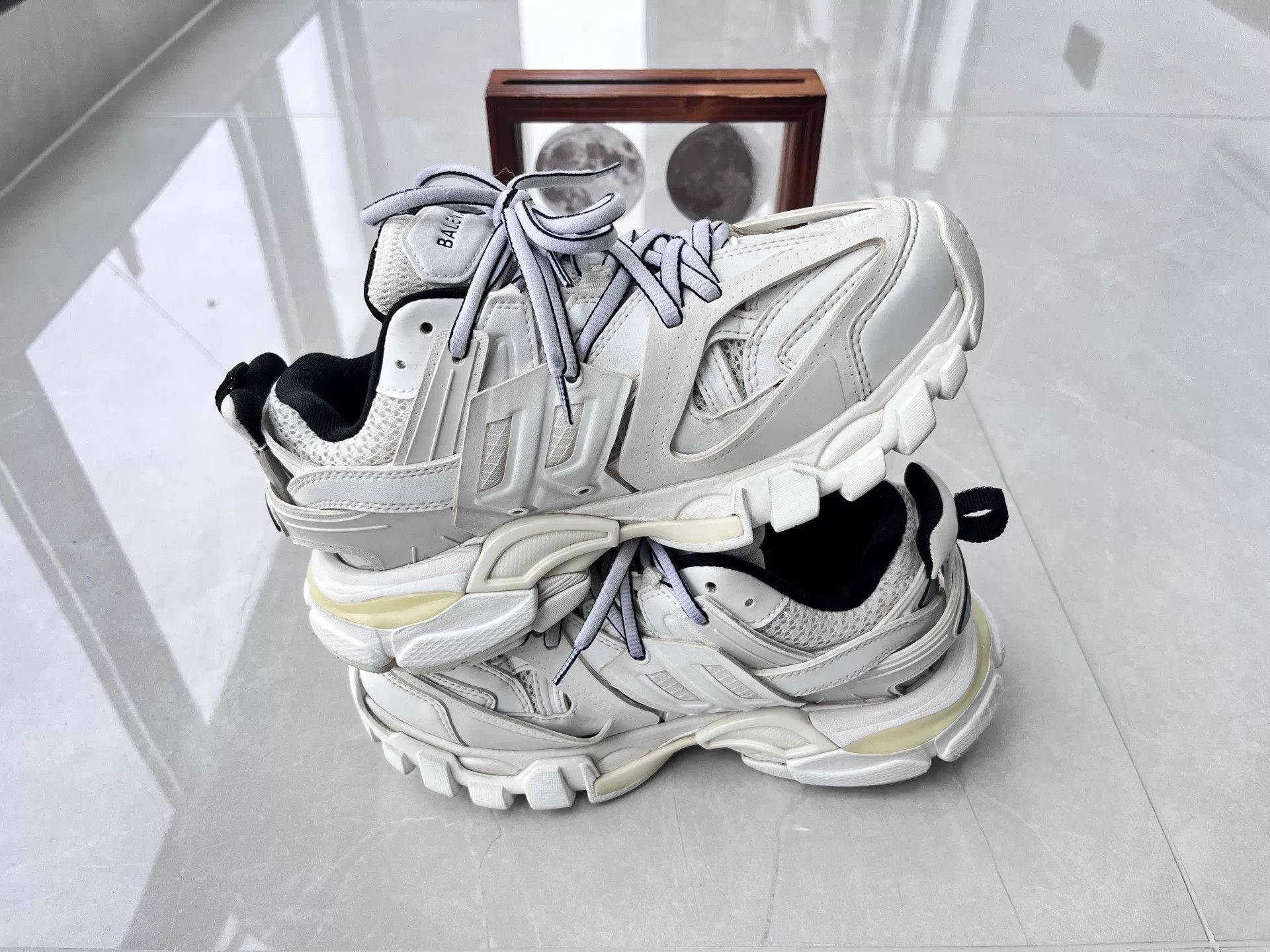 Balenciaga Balenciaga Black Lowtop Sneakers it_35 Women Size US 5 / IT 35 - 3 Thumbnail