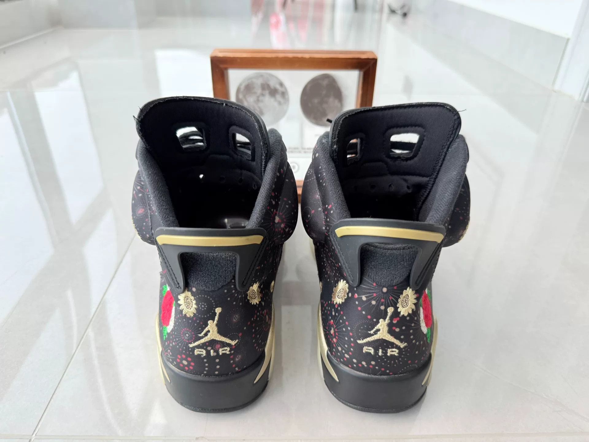 Nike Nike AJ6 Lowtop Sneakers 10 Men Size US 10 / EU 43 - 5 Thumbnail