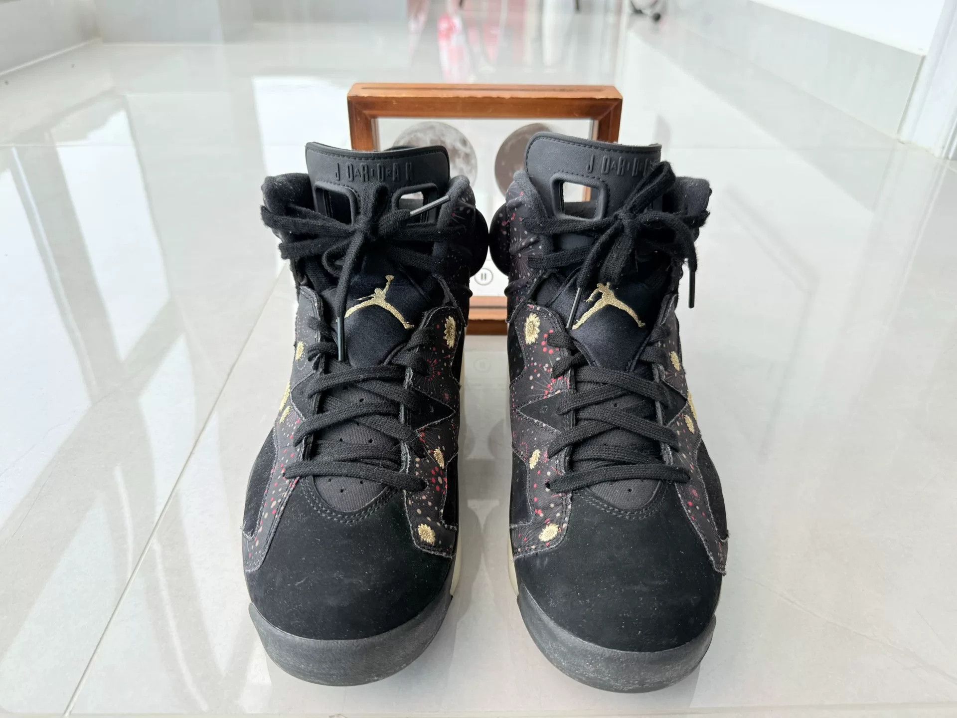 Nike Nike AJ6 Lowtop Sneakers 10 Men Size US 10 / EU 43 - 4 Thumbnail