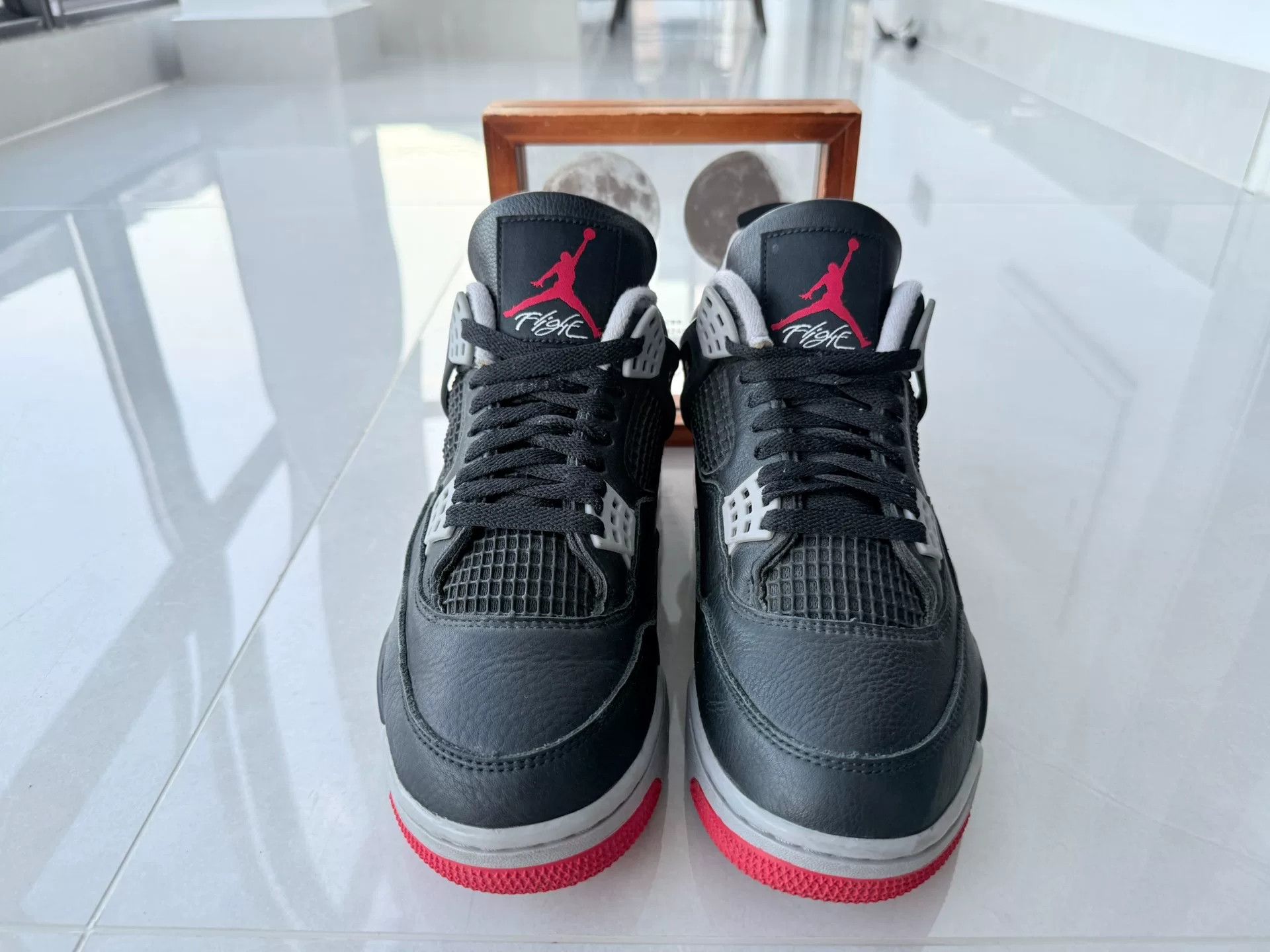 Nike Nike AJ4 Black Lowtop Sneakers 9 Men Size US 9 / EU 42 - 4 Thumbnail