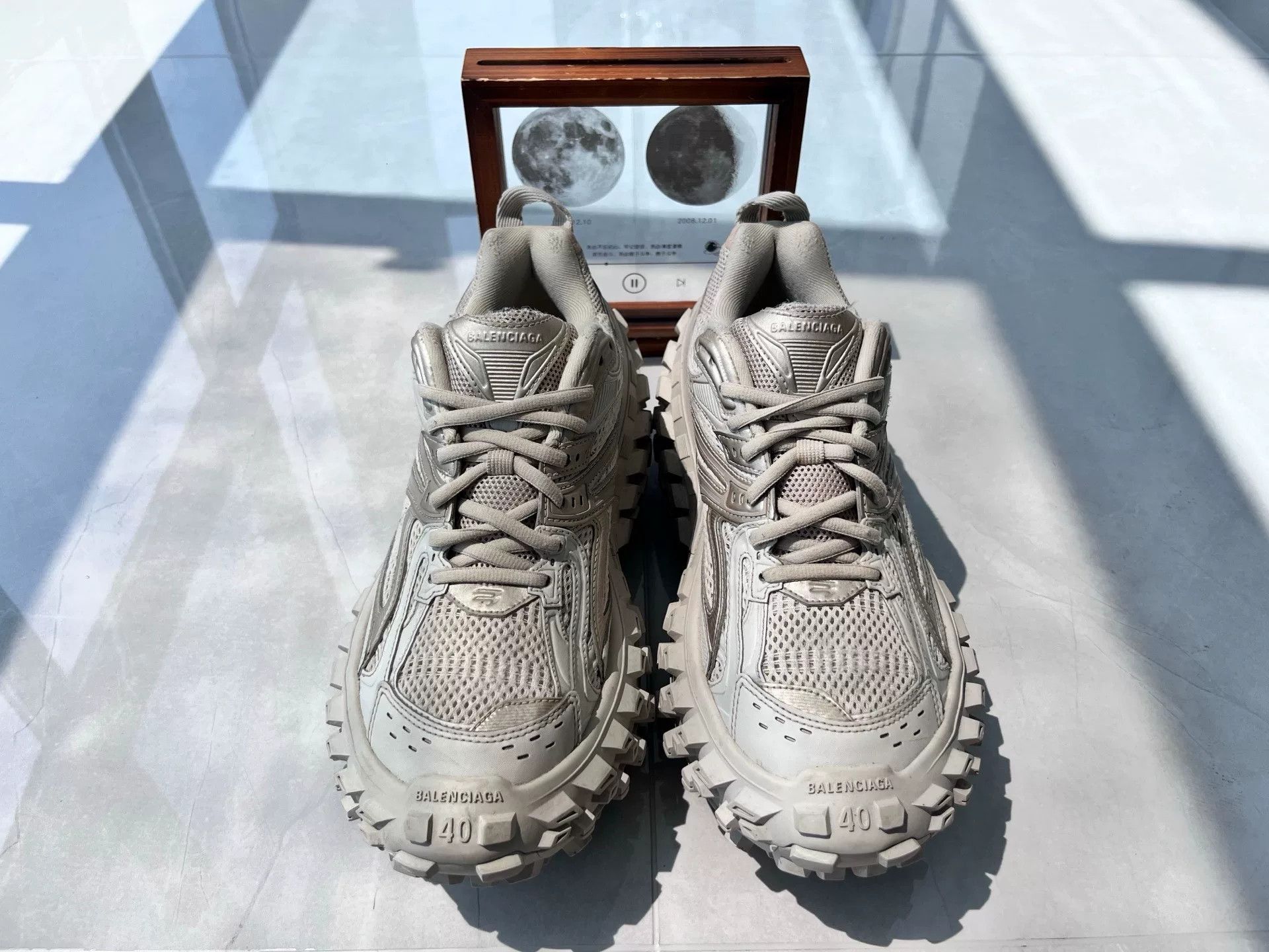 Balenciaga Balenciaga Brown Lowtop Sneakers 7 Men Size US 7 / EU 40 - 4 Thumbnail